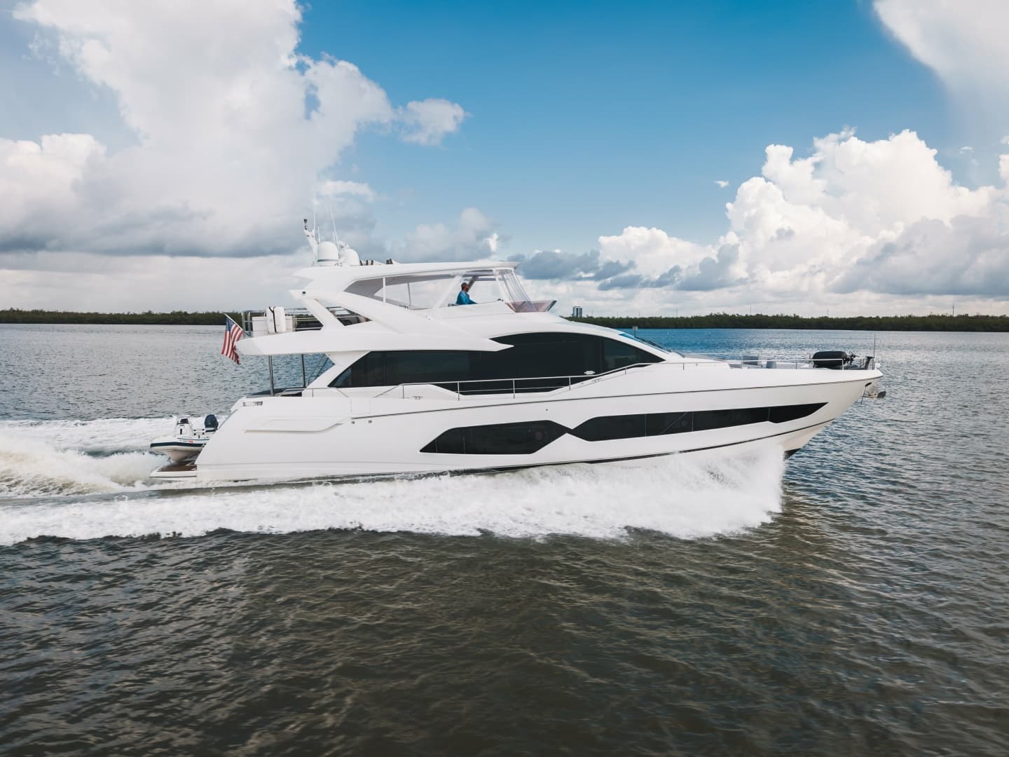 Lady M — 2019 · 76' · 4 Cabins · Pre-Owned
