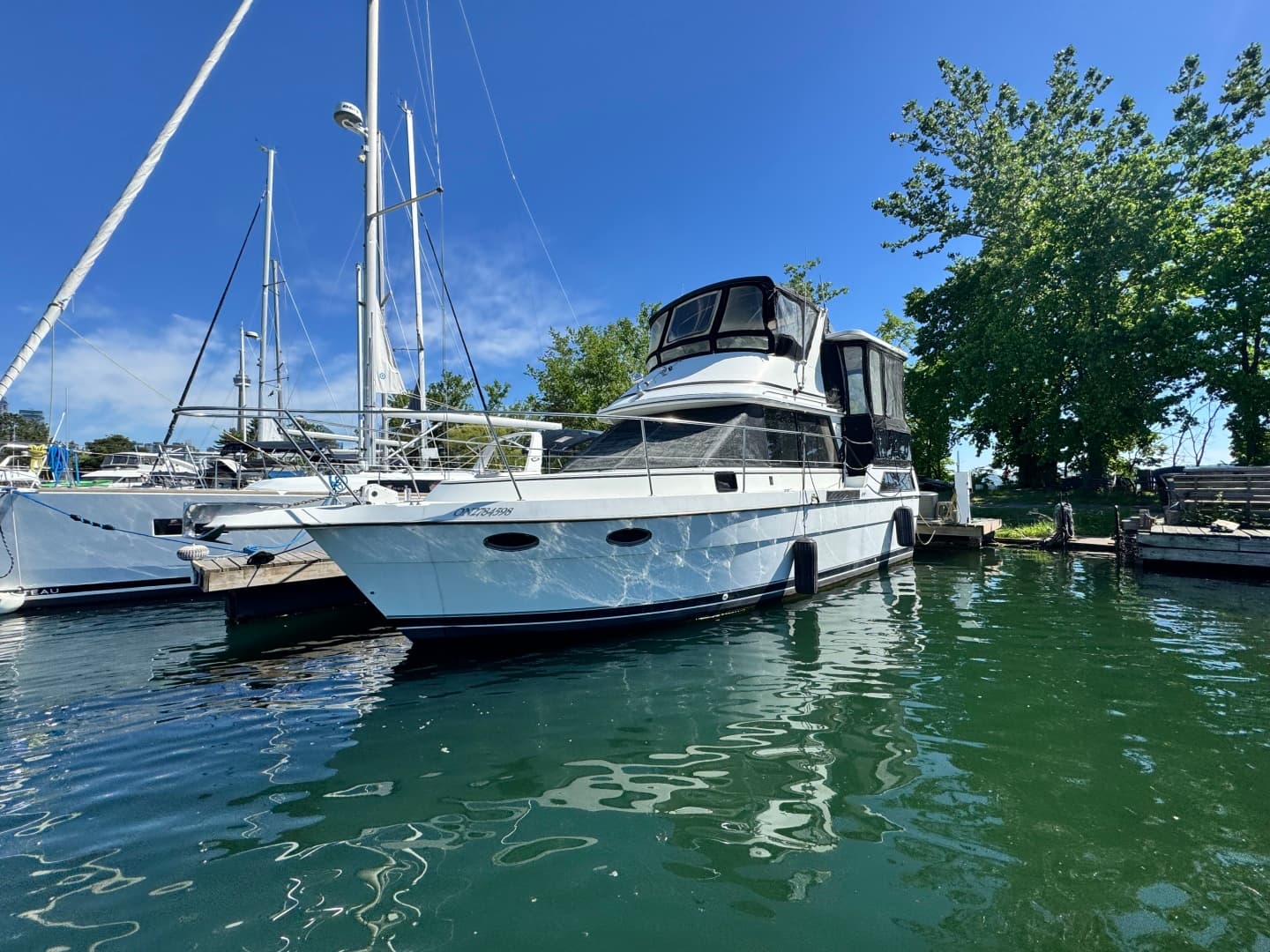 1989 Cooper Prowler 10M — 1989 · 35' · Pre-Owned