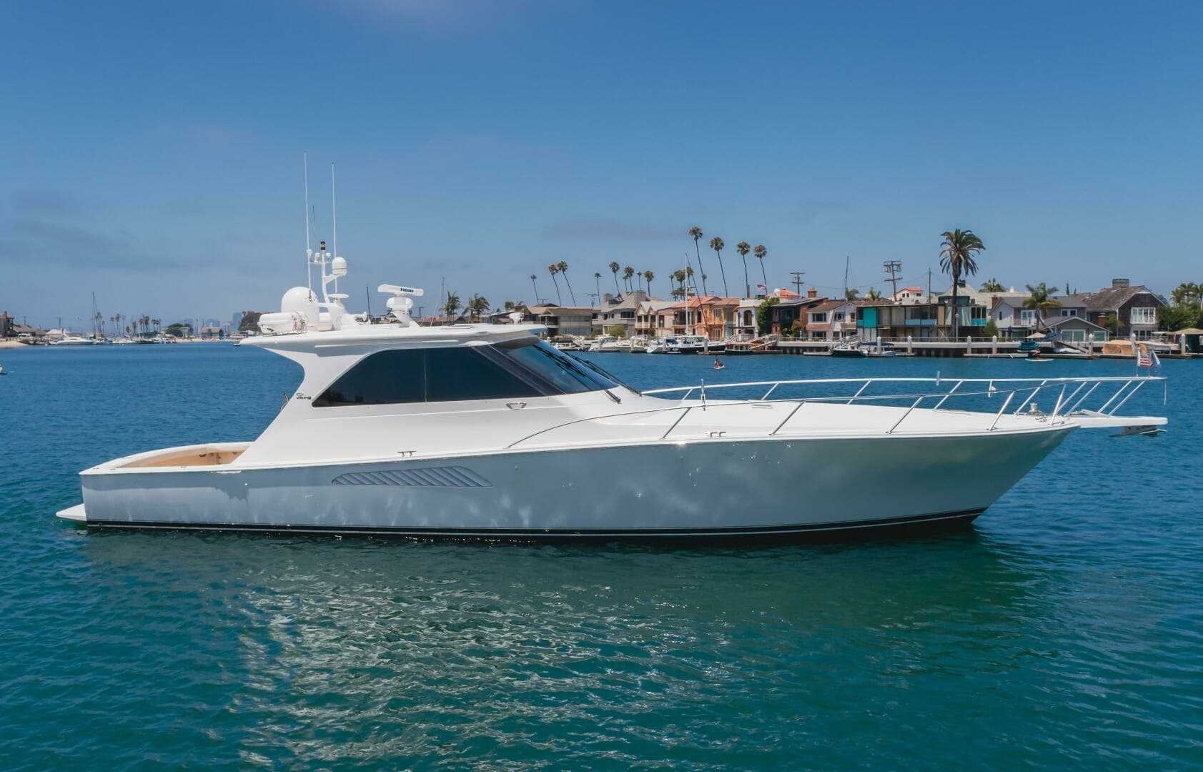 Endurance — 2008 · 52' · 2 Cabins · Pre-Owned