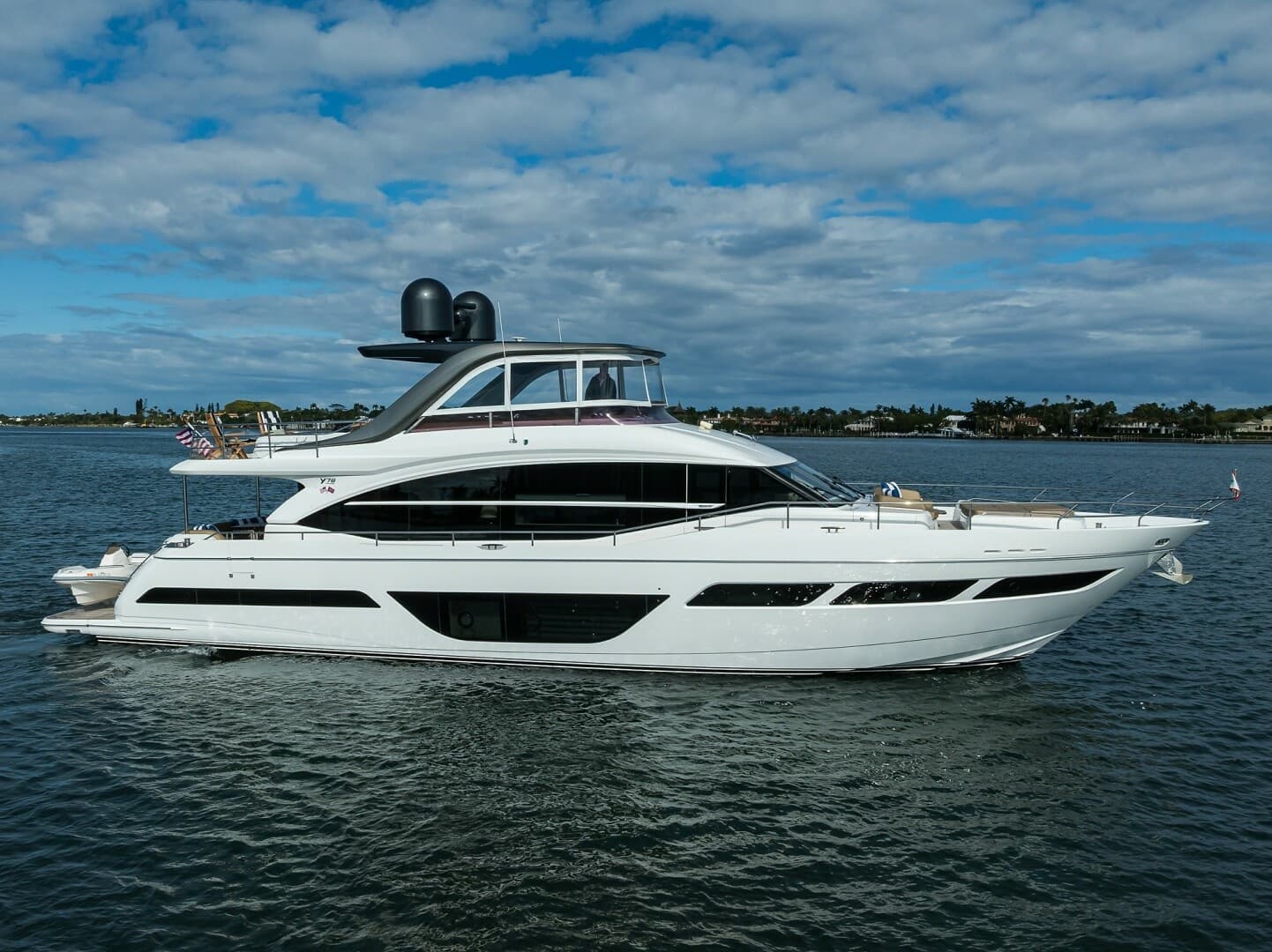 Janie II — 2021 · 80' · 4 Cabins · Pre-Owned