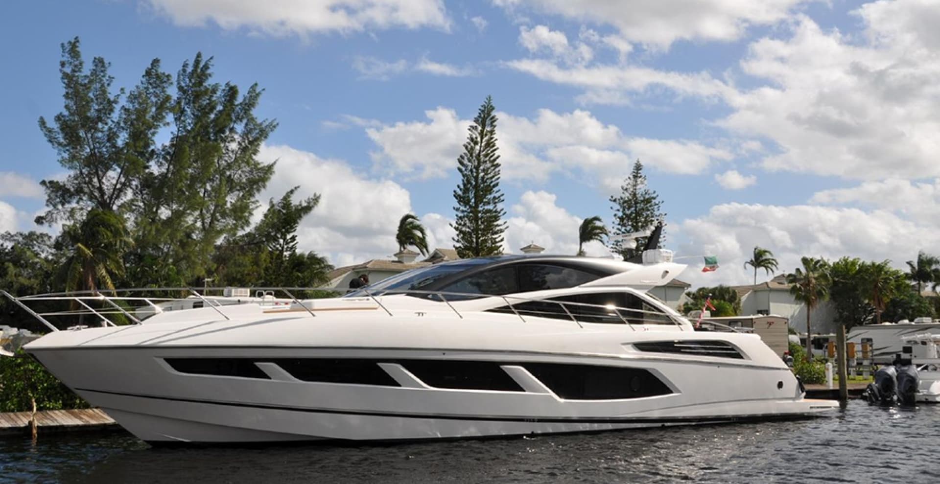 2018 Sunseeker Predator — 2018 · 71' · 3 Cabins · Pre-Owned