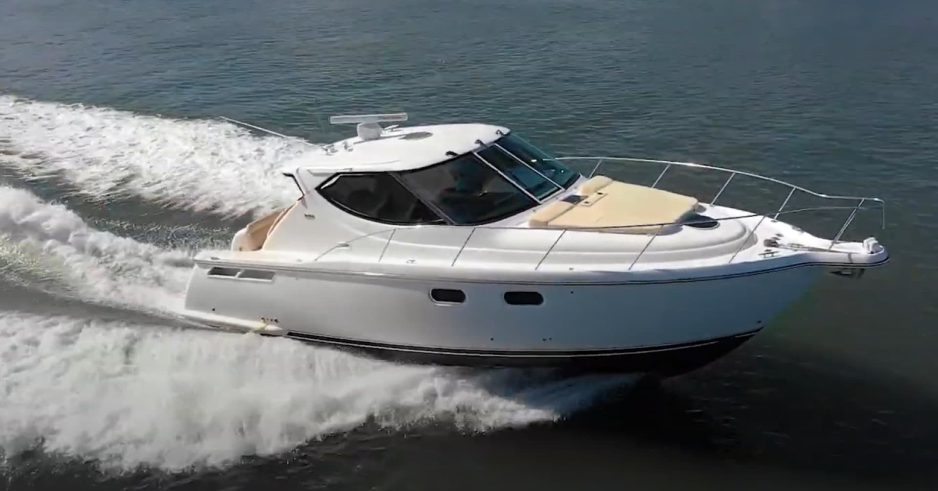 2008 Tiara Yachts 3900 Sovran — 2008 · 39' · 1 Cabin · Pre-Owned