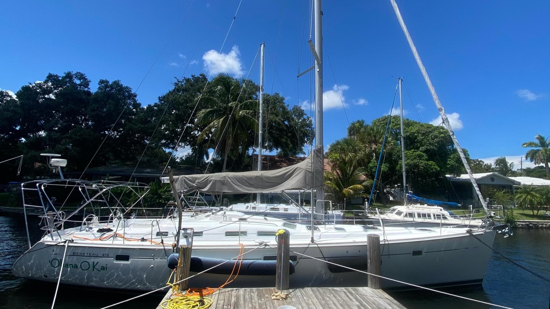 2004 Beneteau 473 — 2004 · 47' · 2 Cabins · Pre-Owned