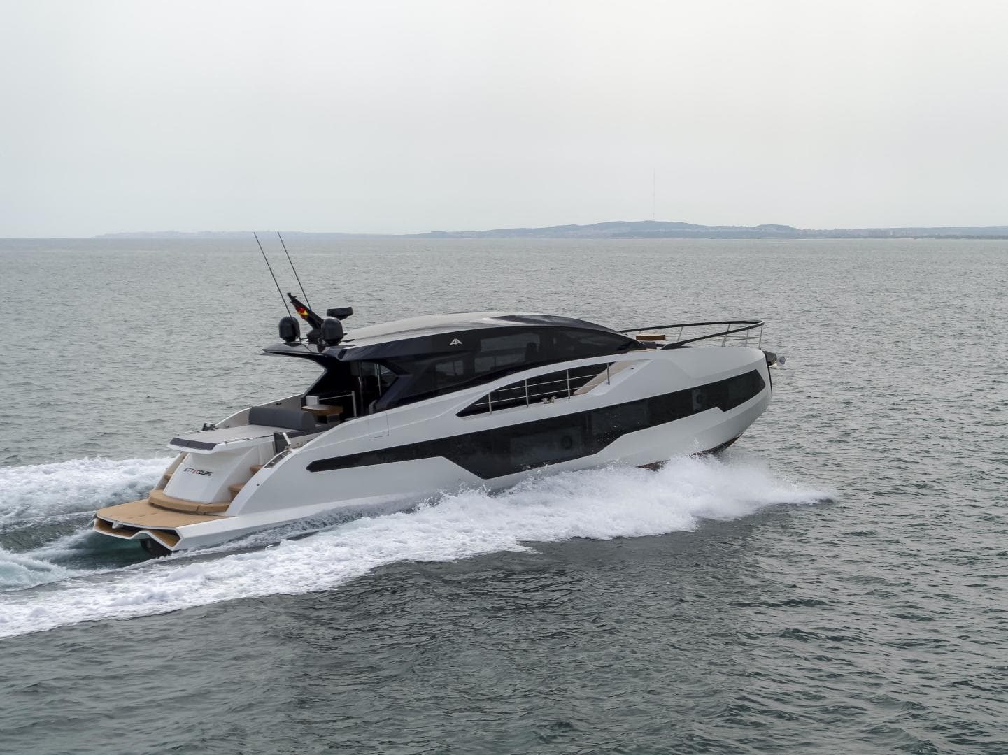 2023 Astondoa 677 Coupe — 2023 · 67' · 3 Cabins · New