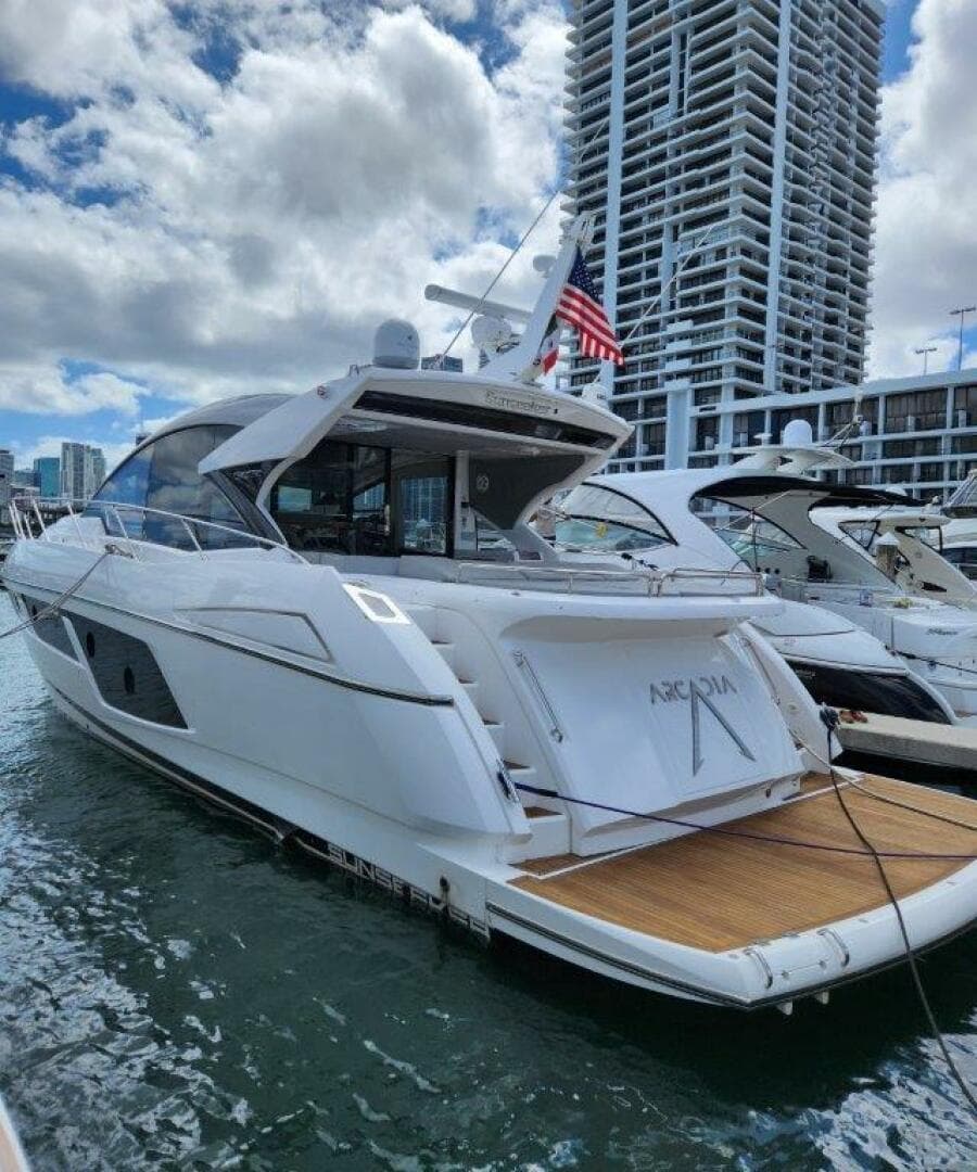 2018 Sunseeker Predator — 2018 · 57' · 3 Cabins · Pre-Owned