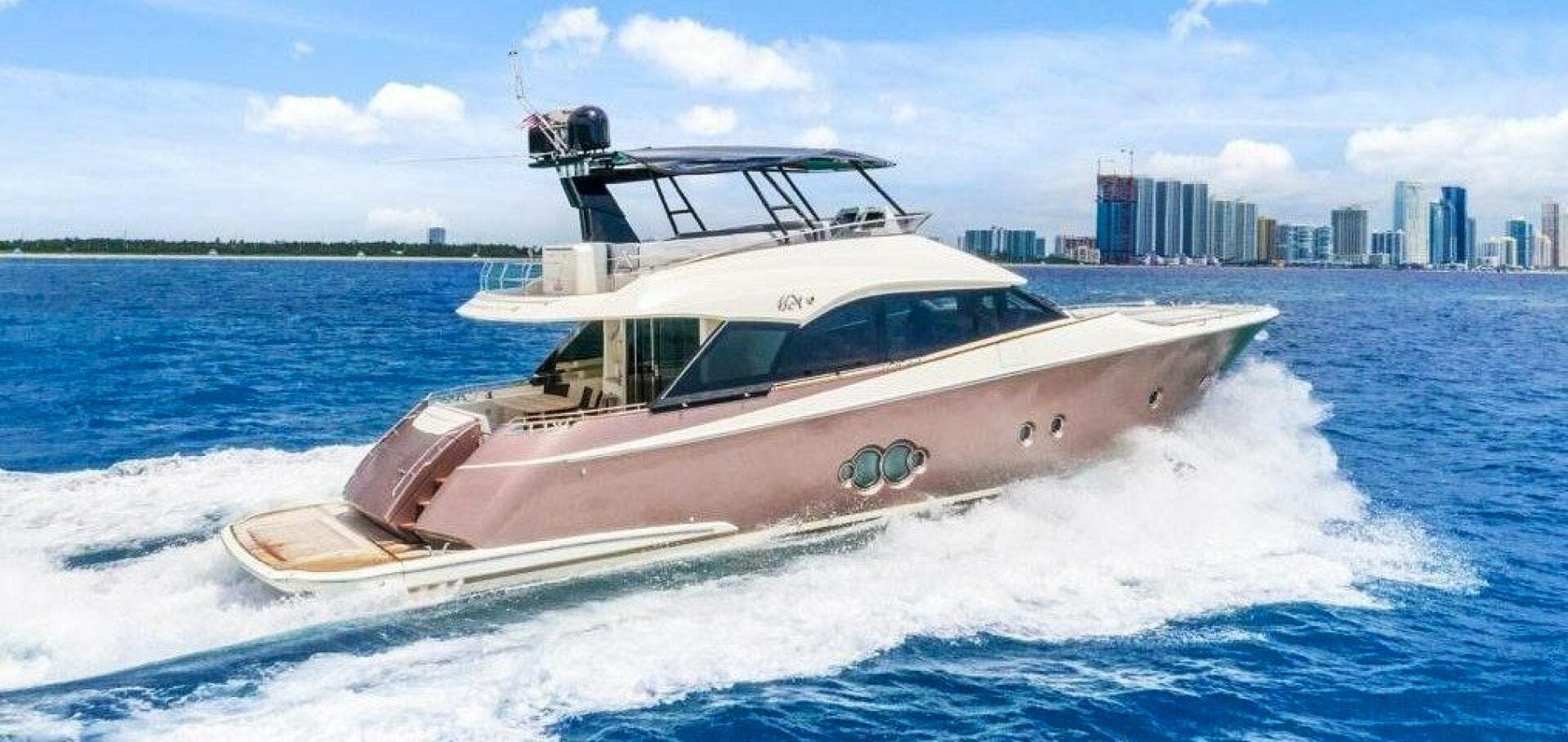 TUTTI FRUTTI — 2014 · 59' · 3 Cabins · Pre-Owned