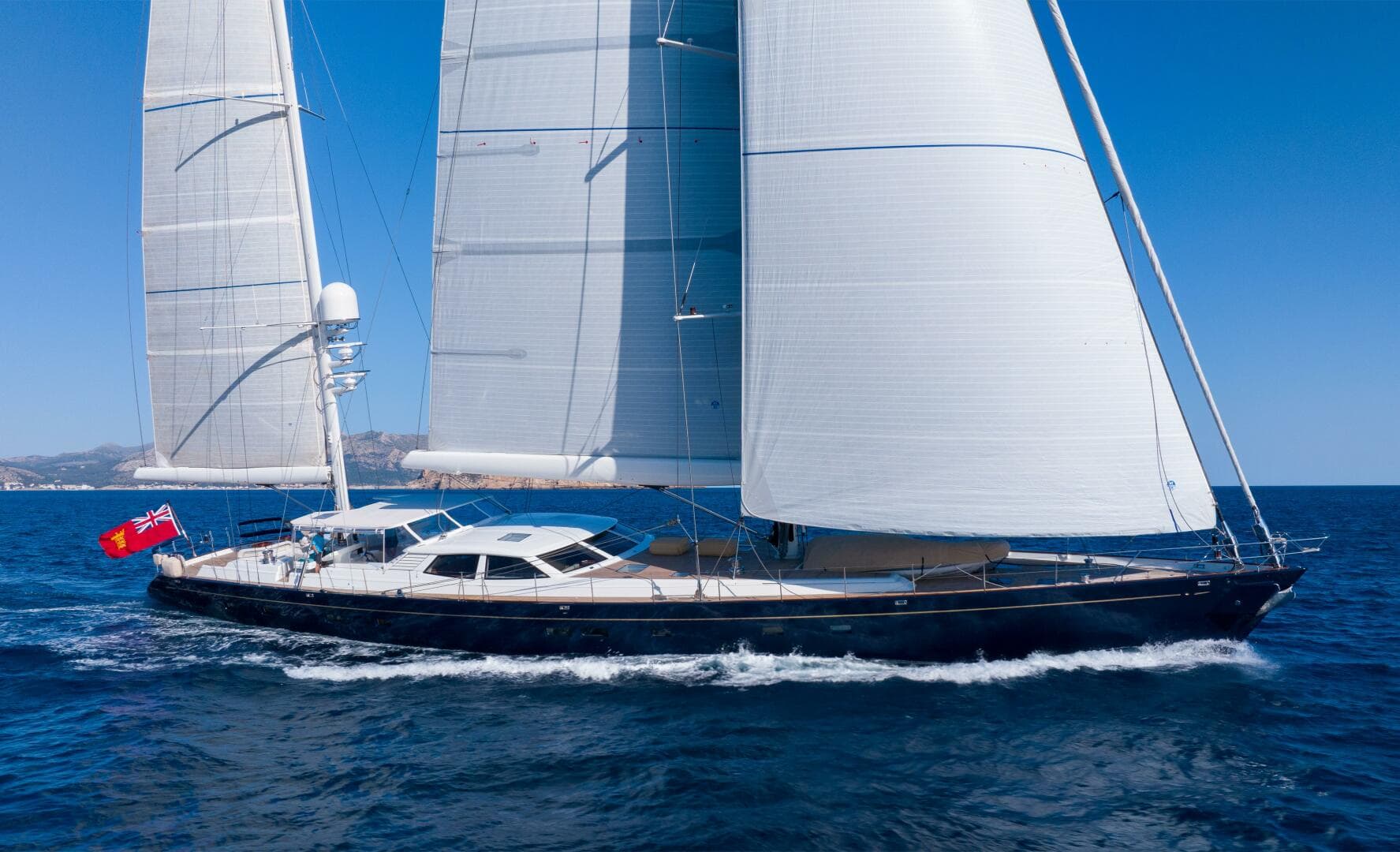 ANTARES — 2005 · 131' · 4 Cabins · Pre-Owned