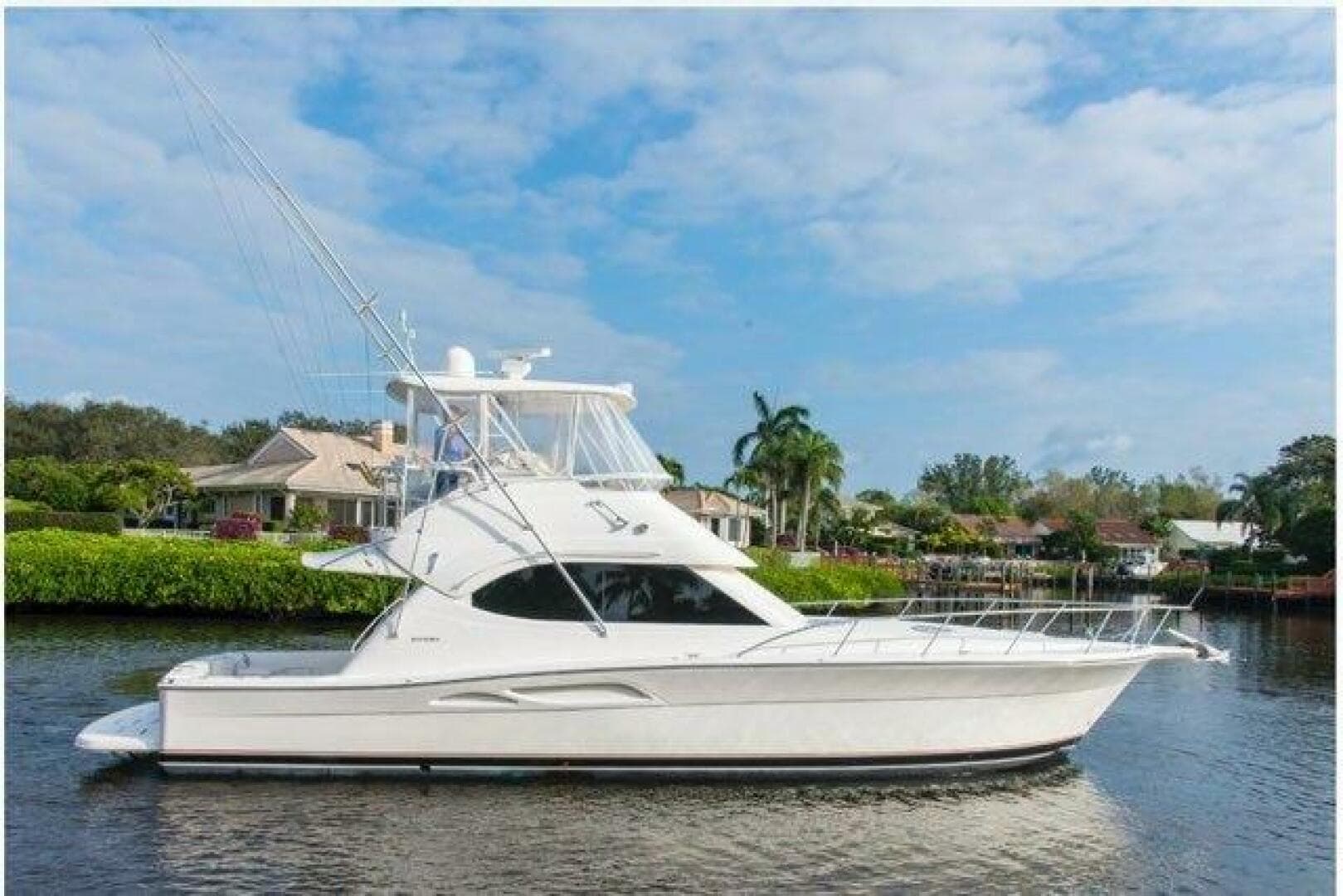 2004 Riviera 42 Convertible — 2004 · 42' · 2 Cabins · Pre-Owned
