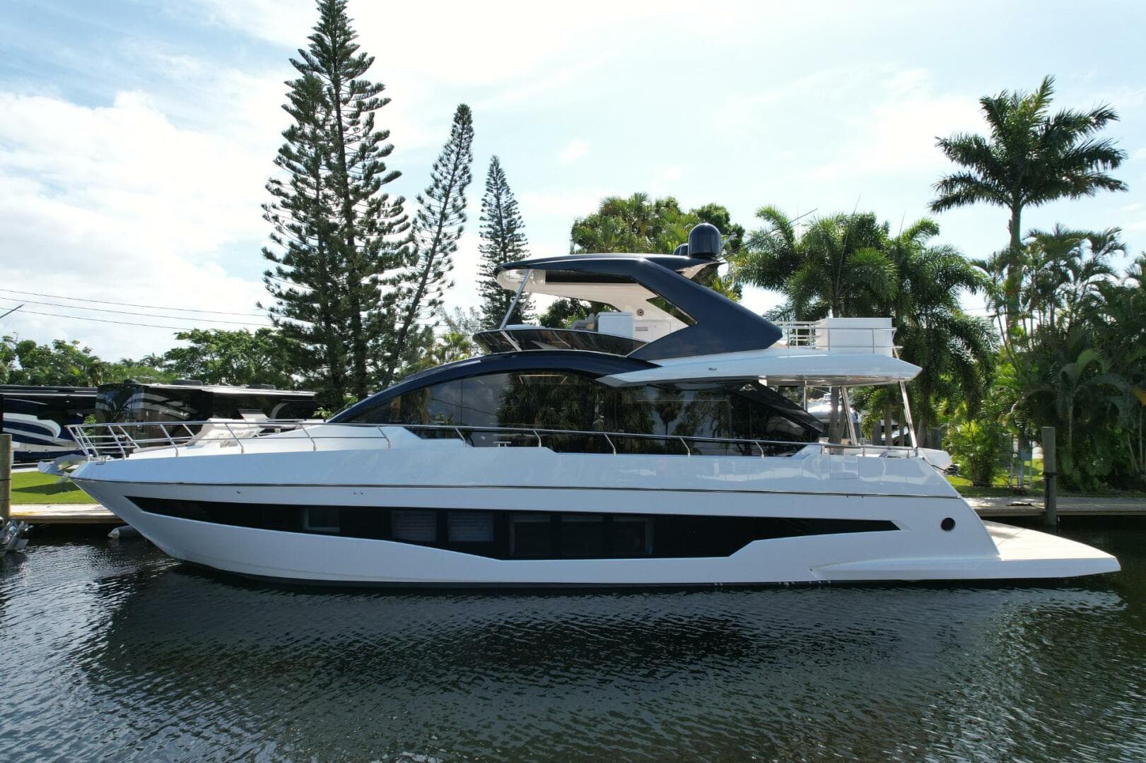 2024 Astondoa 66 Flybridge — 2024 · 66' · 4 Cabins · New