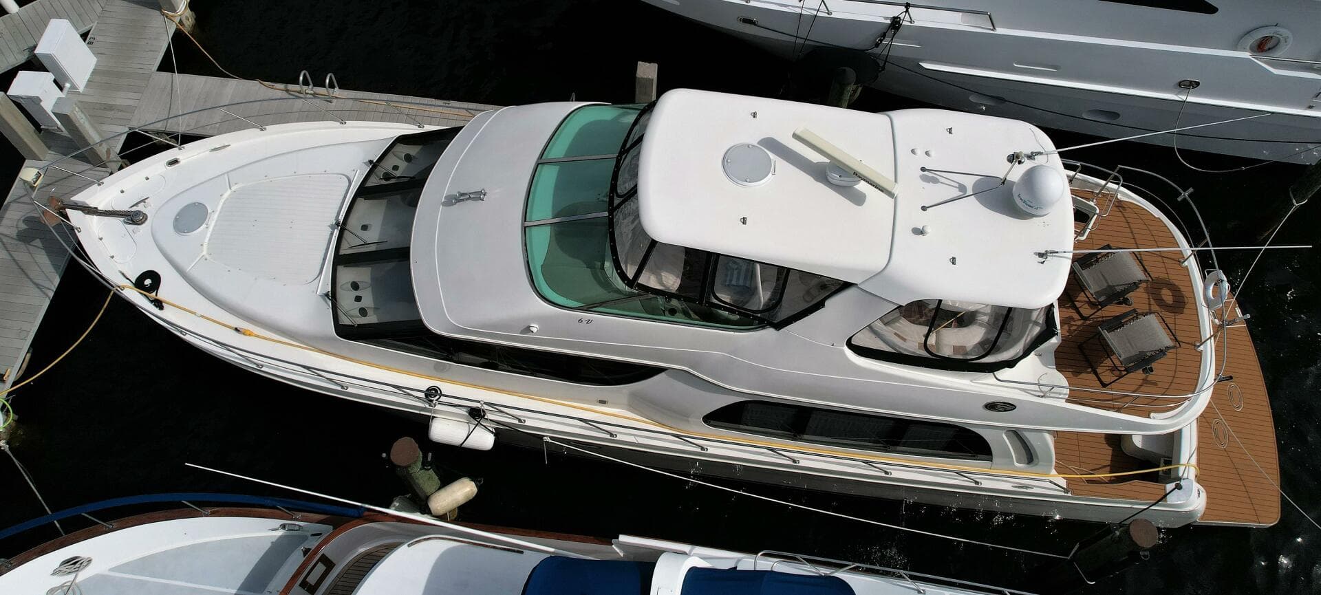 56 Carver Voyager / 2006 — 2006 · 56' · 3 Cabins · Pre-Owned