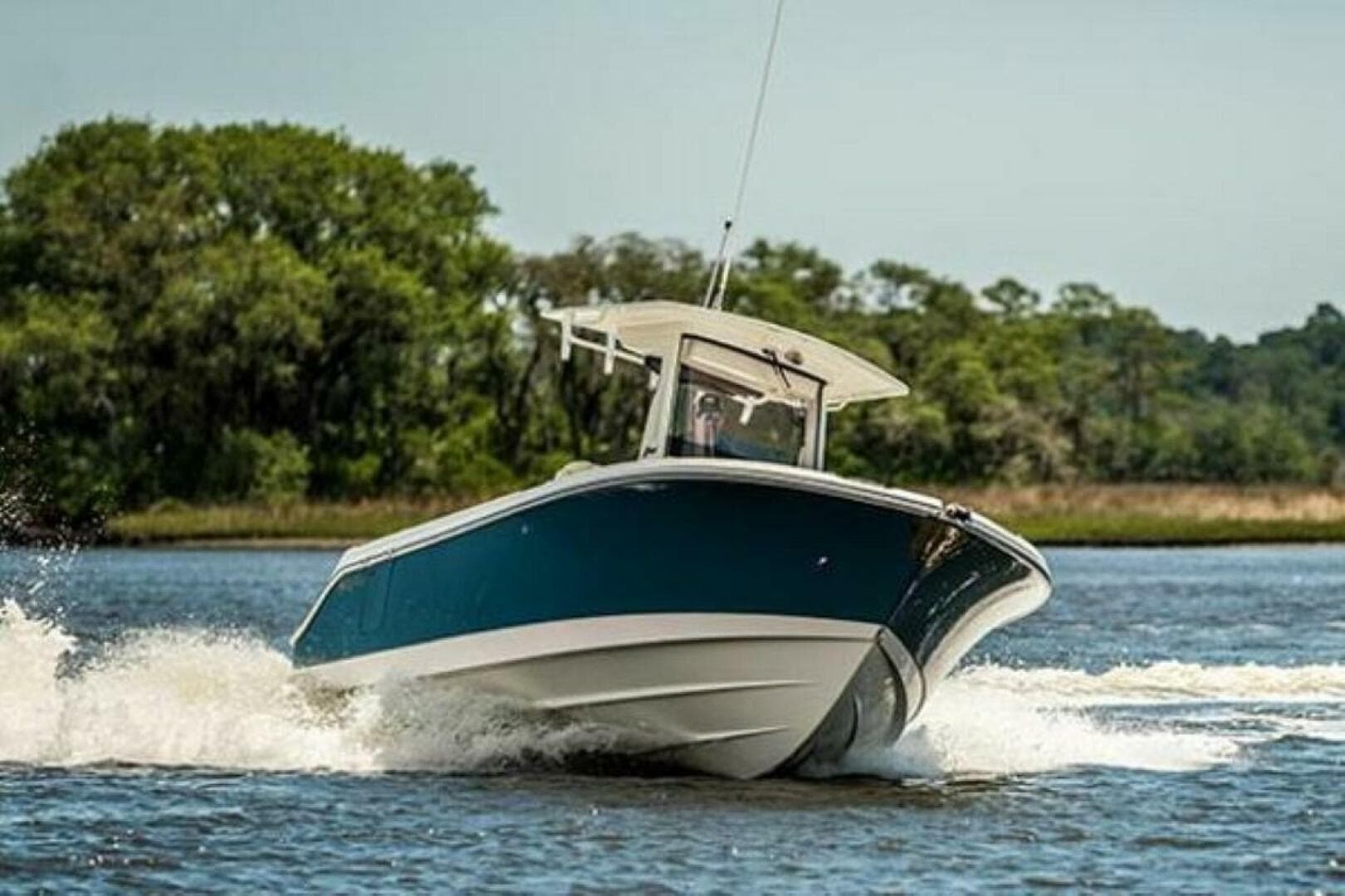 2025 Edgewater 262CC — 2025 · 26' · New
