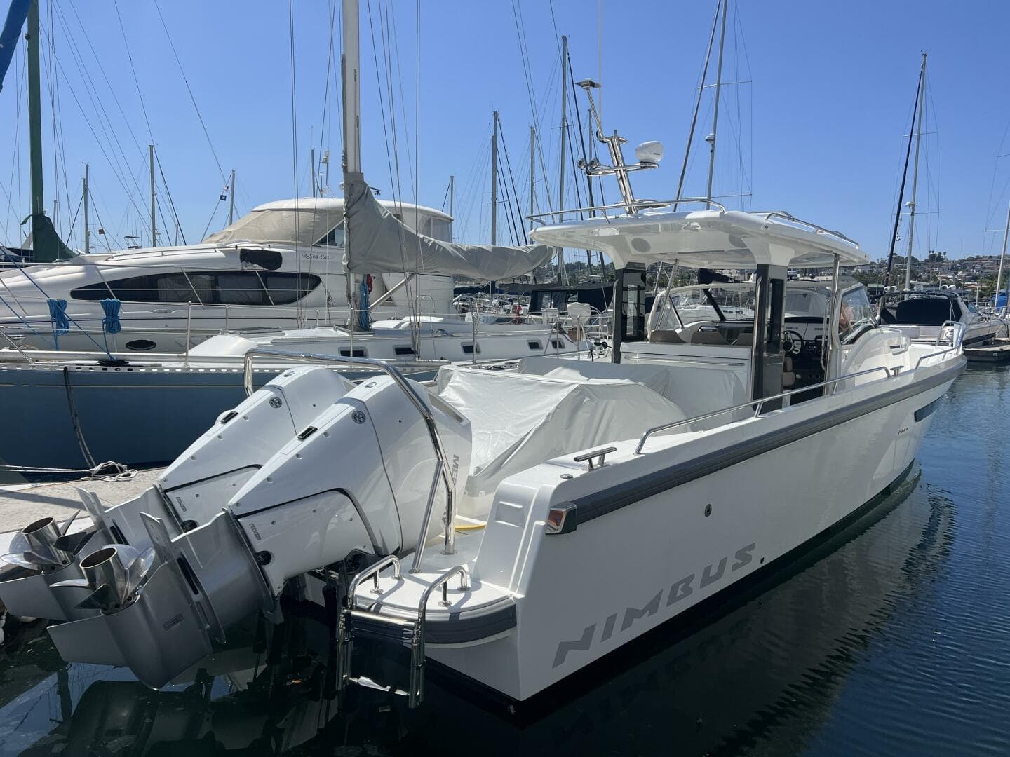 2024 Nimbus T11 — 2024 · 40' · 2 Cabins · New