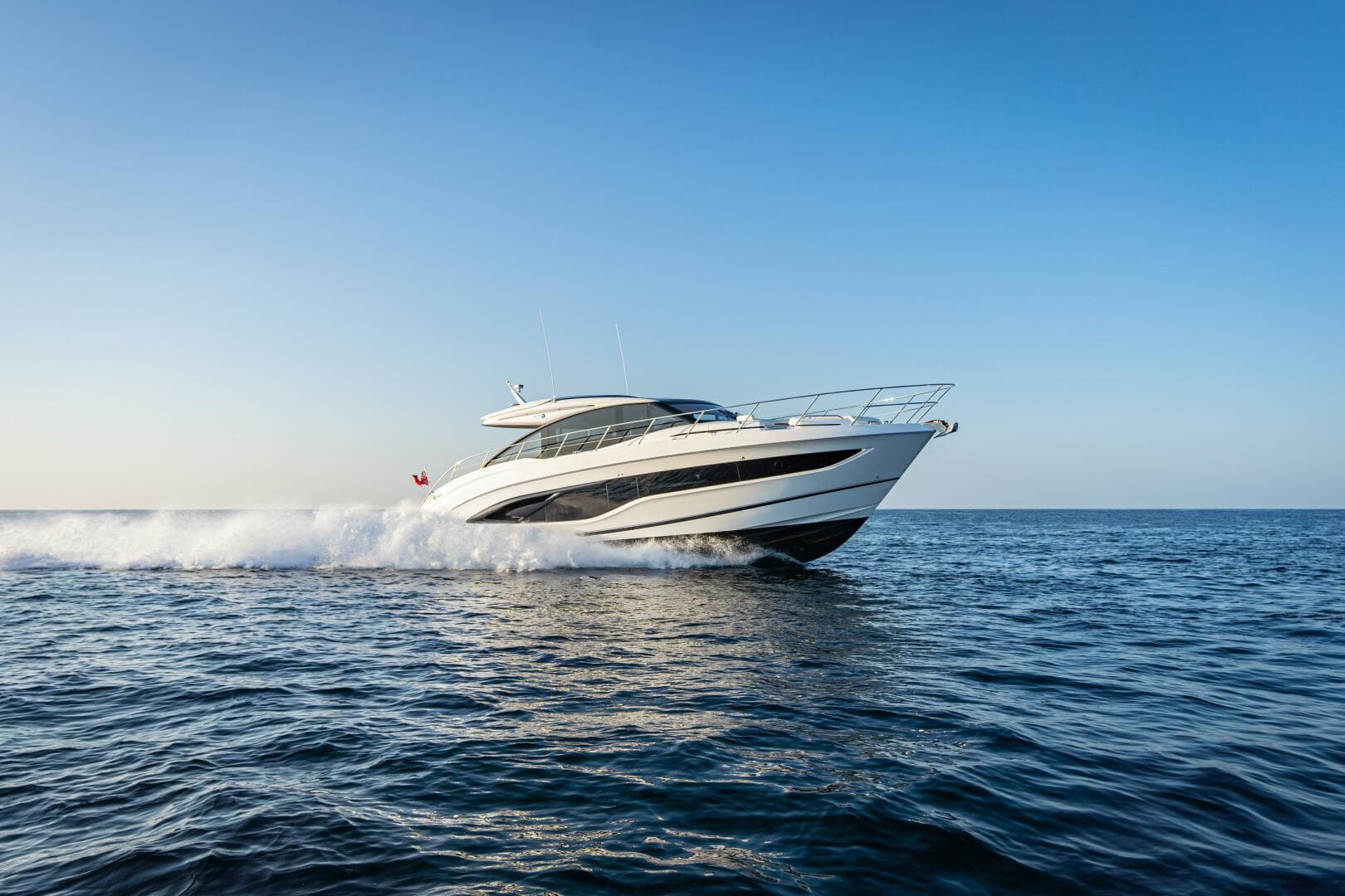 Princess V55 — 2026 · 58' · New