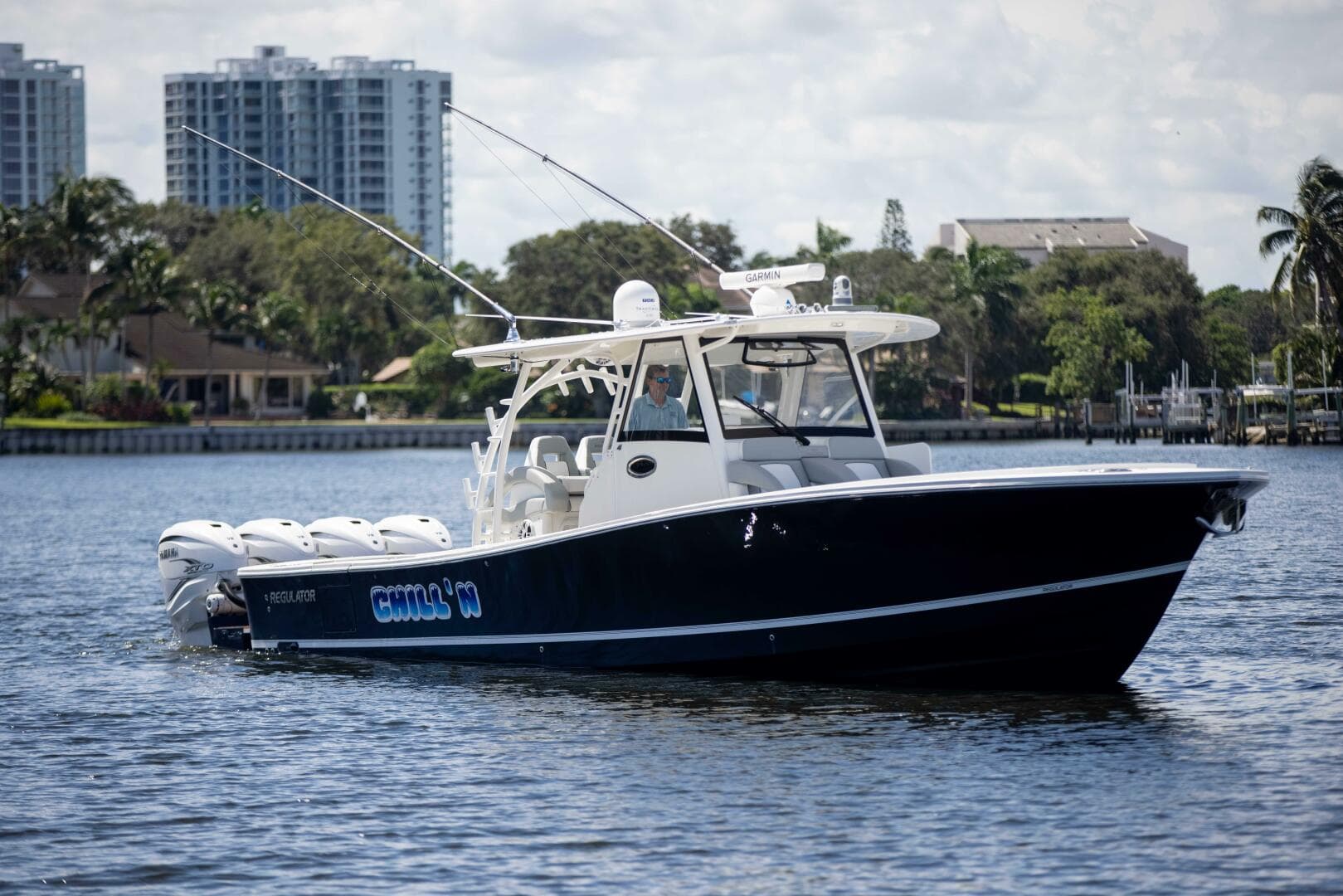41 Regulator 2021 — 2021 · 41' · Pre-Owned