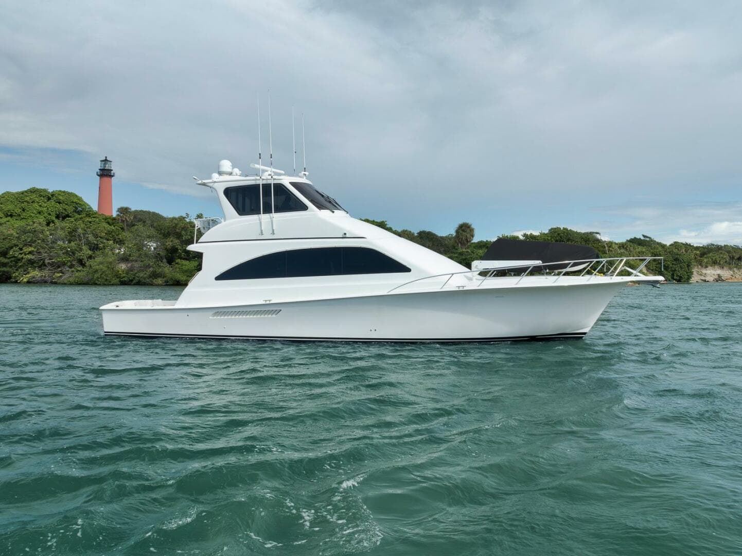 Positive Attitude — 2004 · 57' · 3 Cabins · Pre-Owned