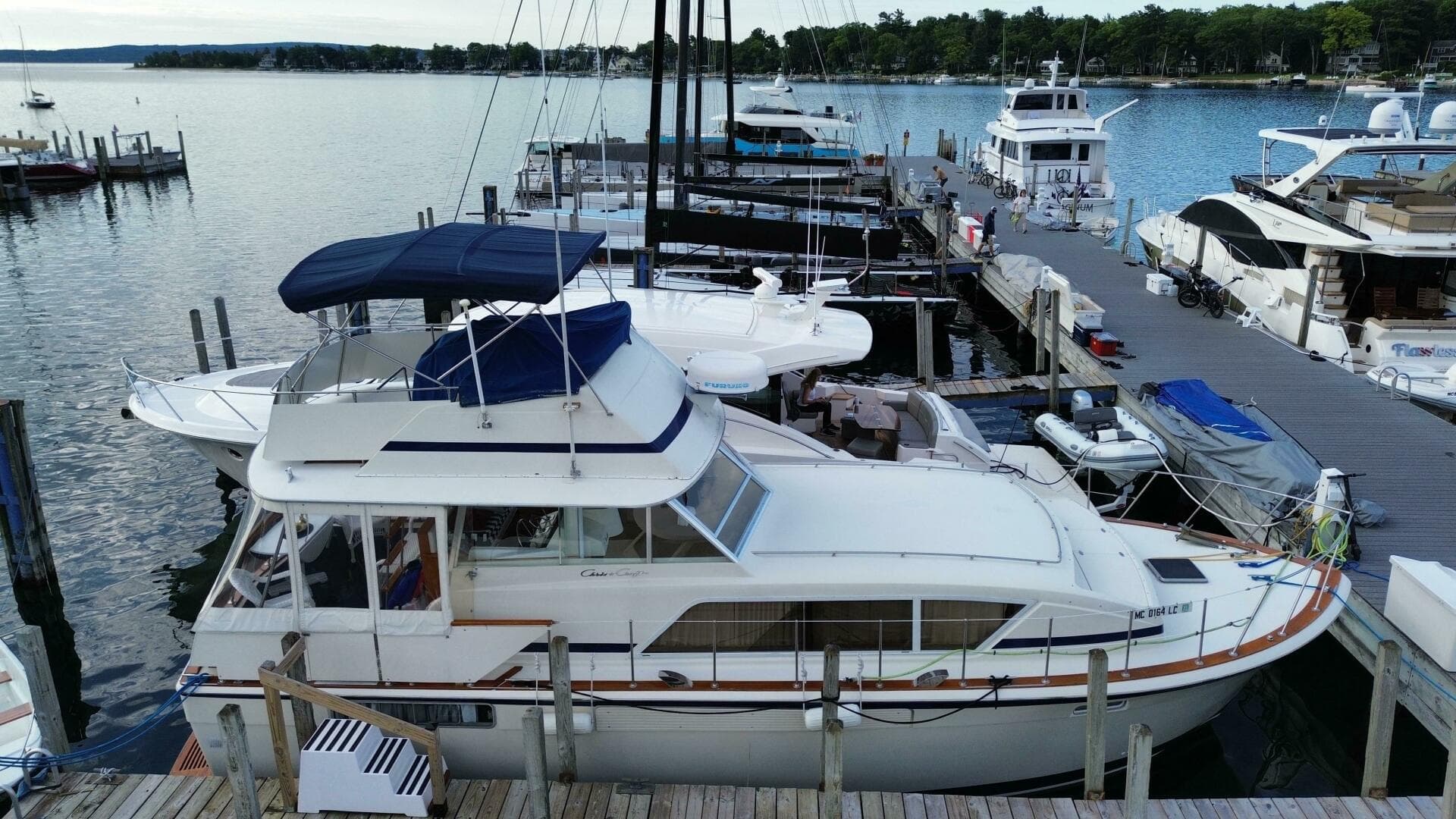 Alexis — 1978 · 41' · Pre-Owned
