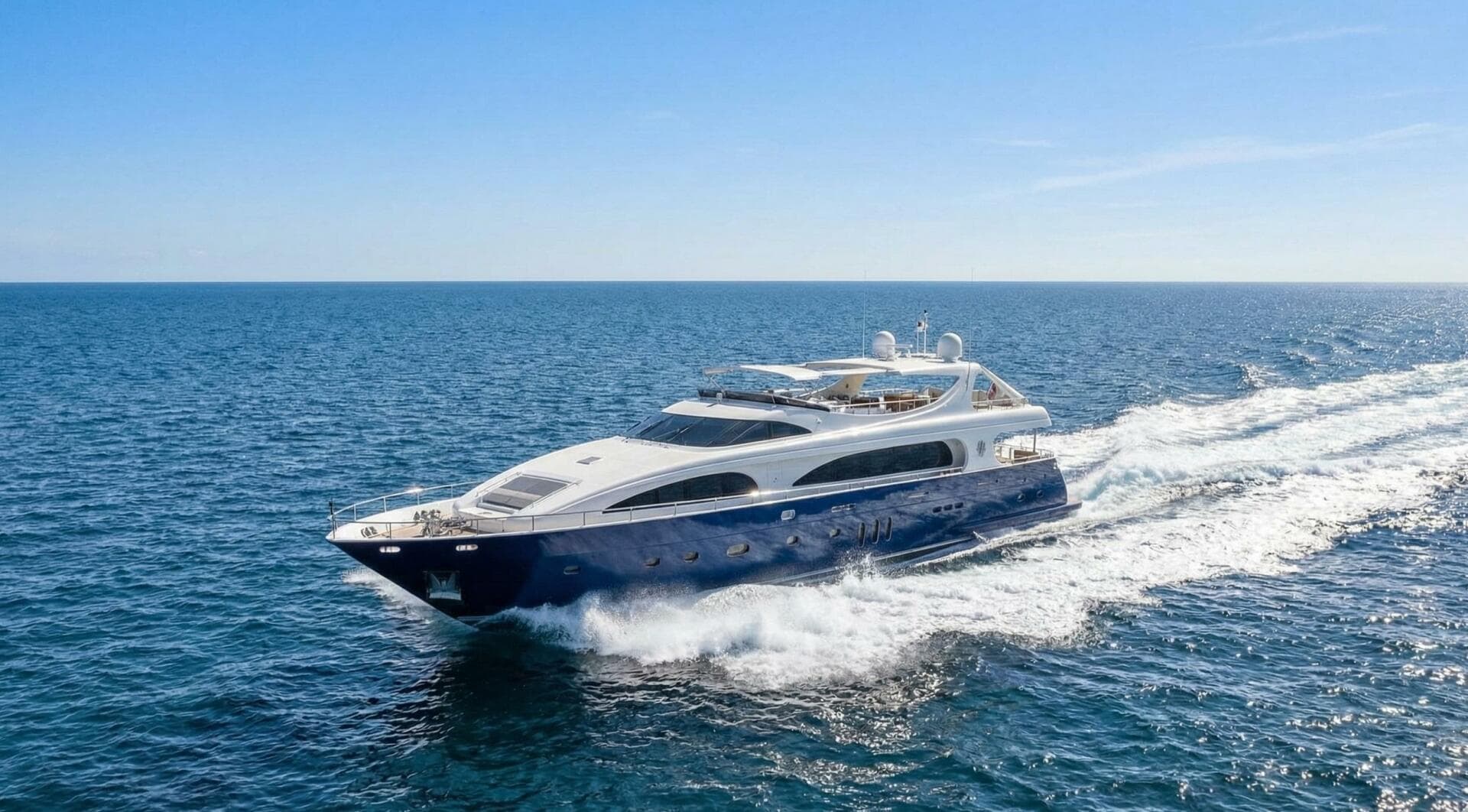 Panacea — 2011 · 114' · 5 Cabins · Pre-Owned
