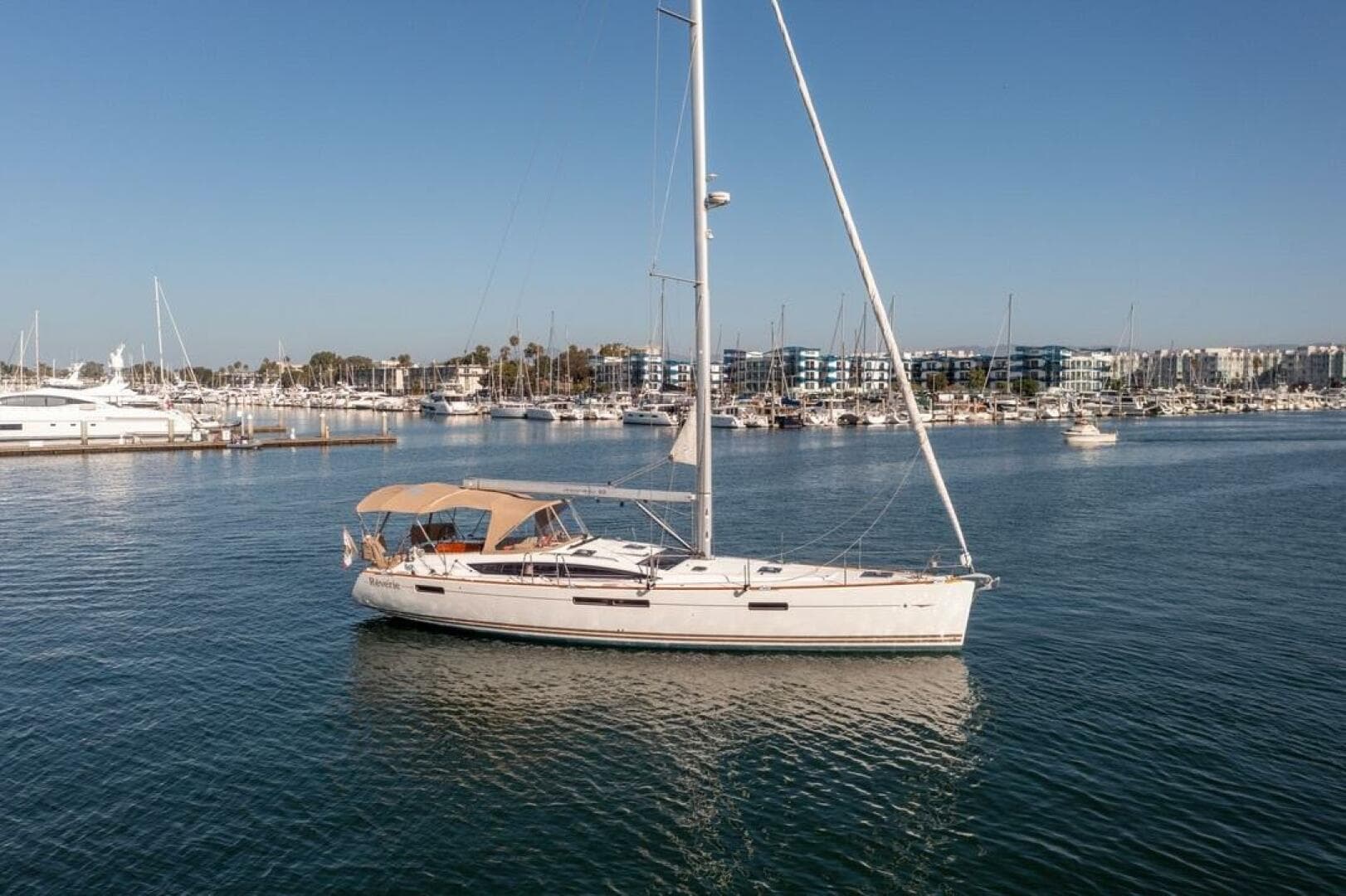 Shenanigans — 2015 · 52' · 3 Cabins · Pre-Owned