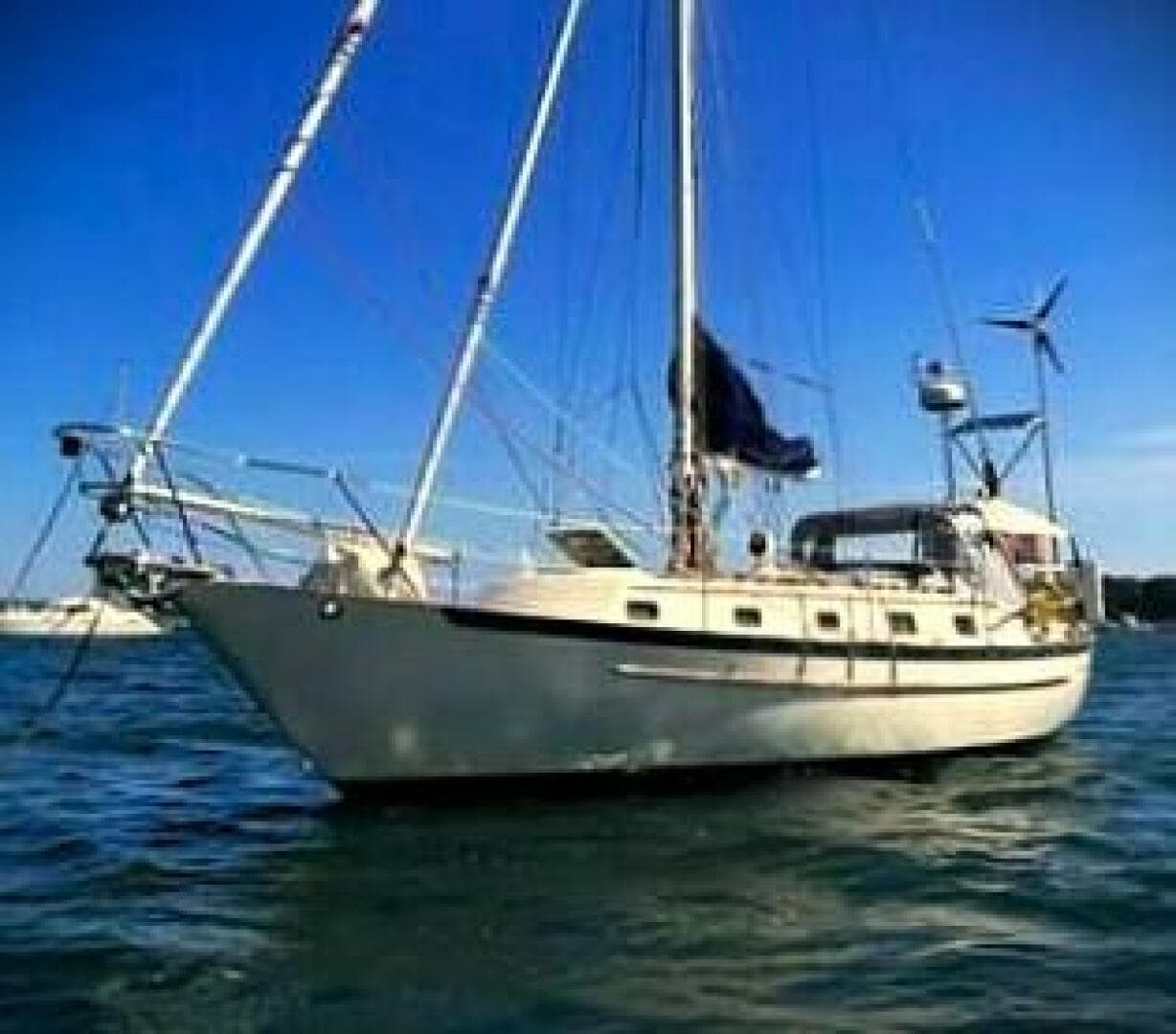 1995 Pacific Seacraft 37 — 1995 · 37' · Pre-Owned