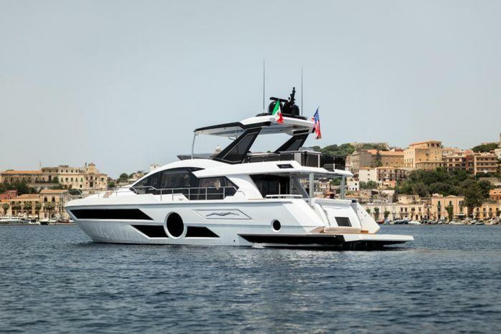 2023 Aicon 66 Vivere — 2023 · 66' · Pre-Owned