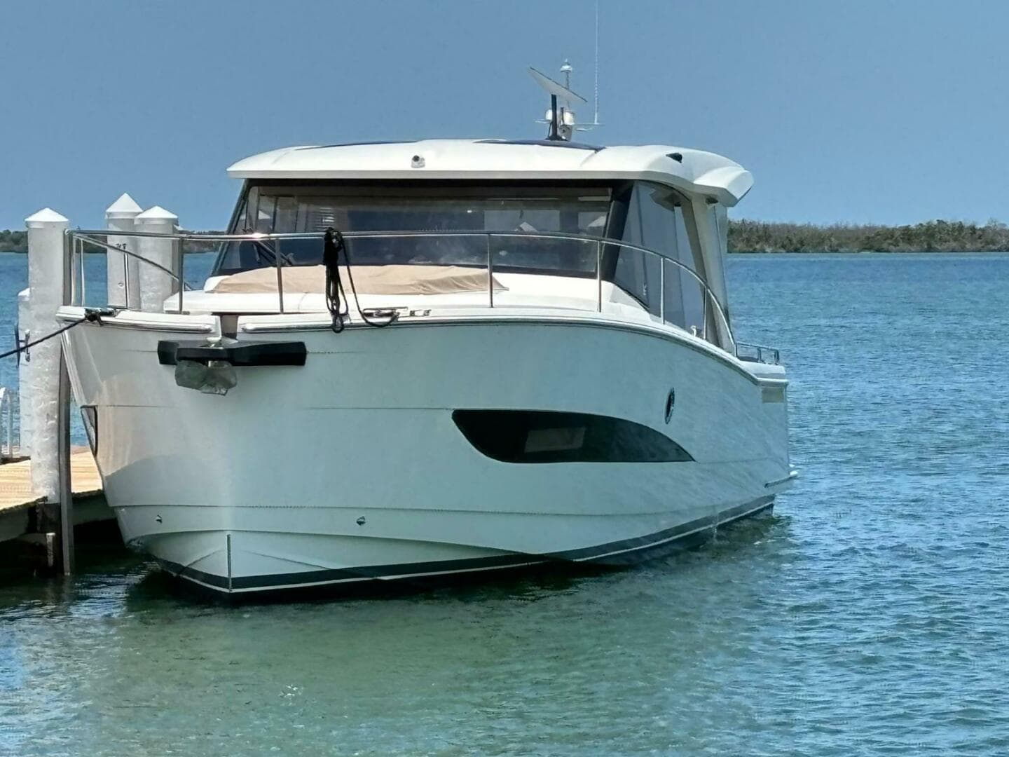 Fully Charged — 2020 · 39' · 2 Cabins · Pre-Owned