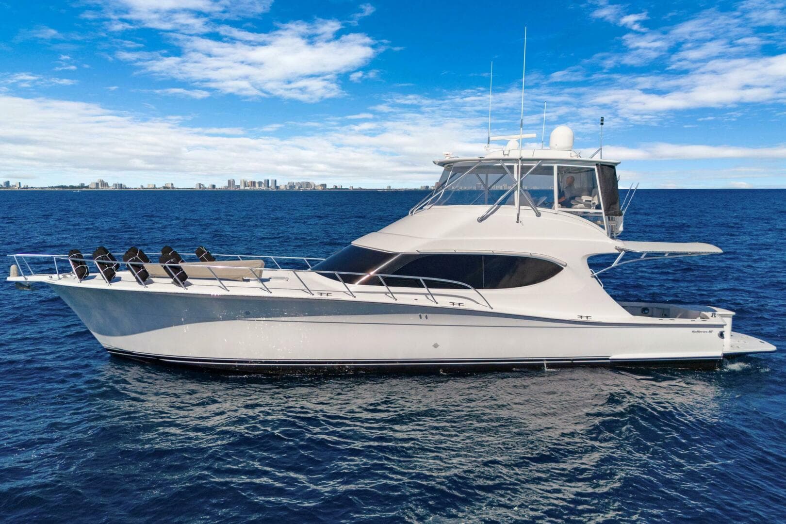 2016 Hatteras GT63 — 2016 · 63' · 4 Cabins · Pre-Owned