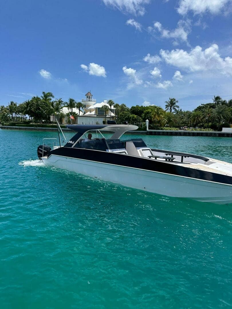 2022 PRJ Boats Cat40 — 2022 · 40' · 1 Cabin · Pre-Owned