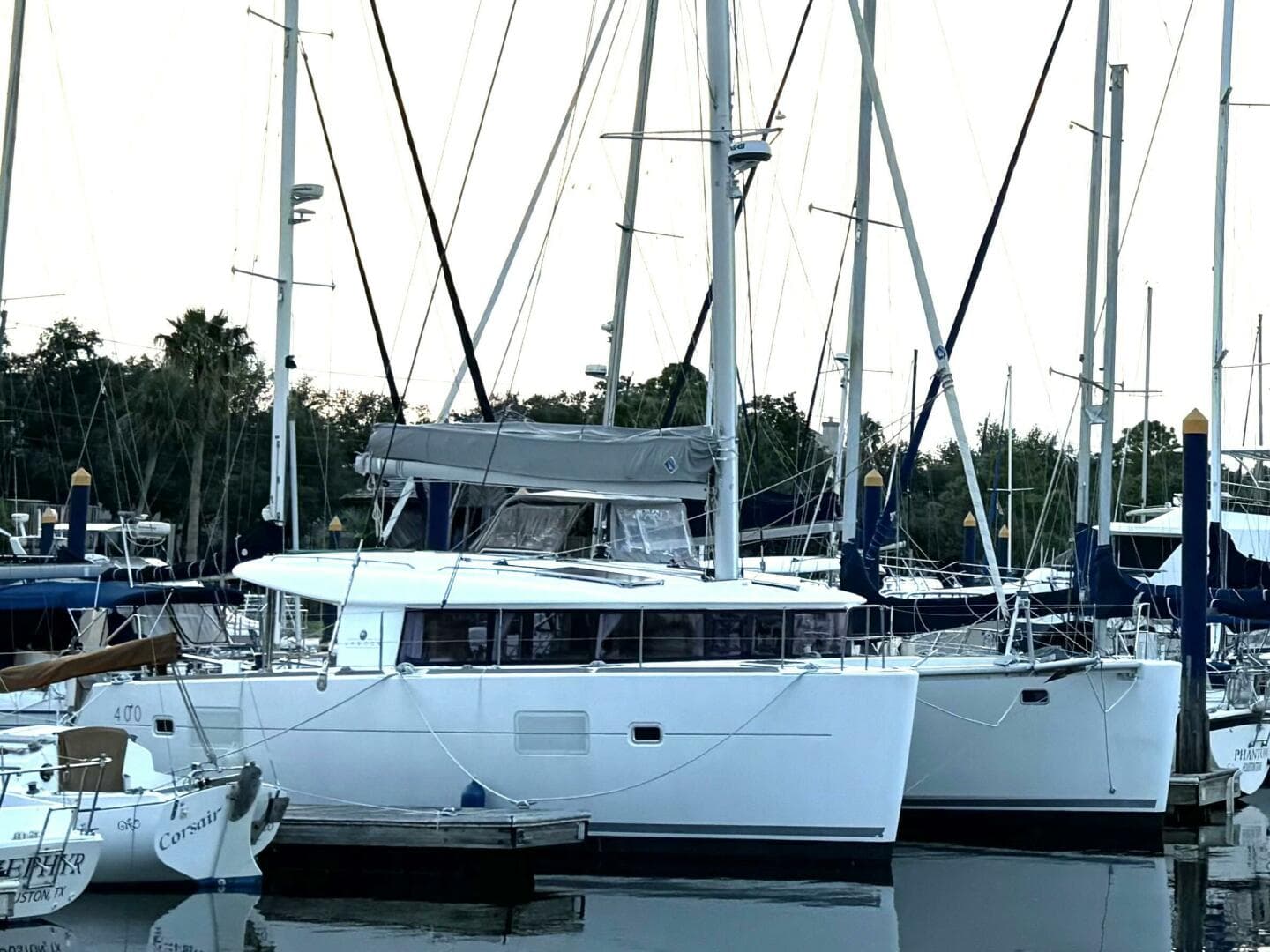 Perspective — 2016 · 39' · Pre-Owned