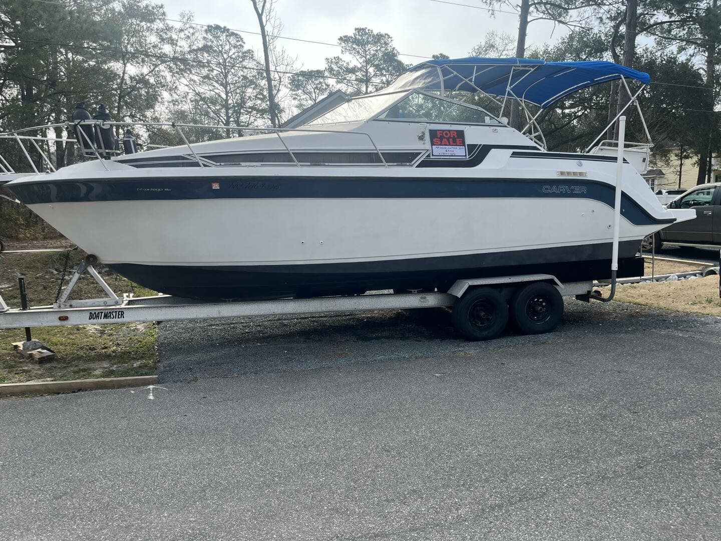 Carver — 1989 · 25' · 1 Cabin · Pre-Owned