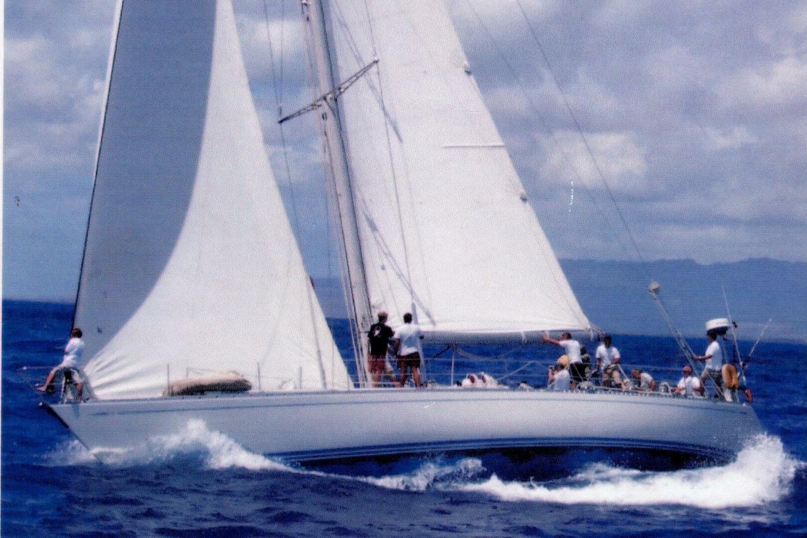 Show Me — 1983 · 65' · 4 Cabins · Pre-Owned