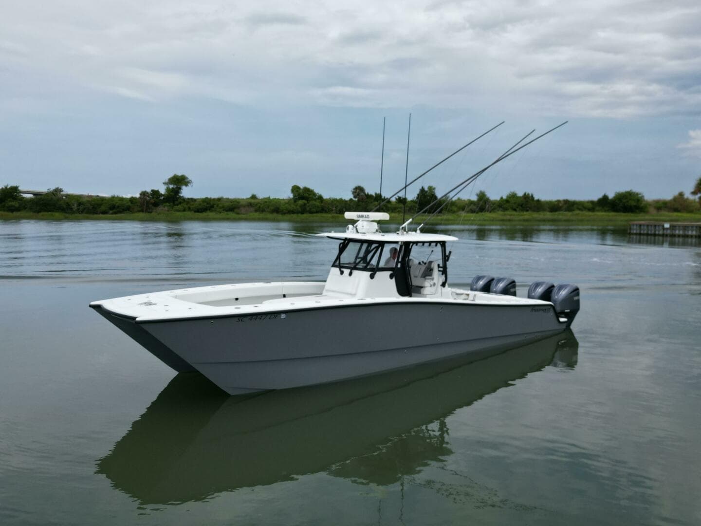 2017 Freeman 37 VH — 2017 · 37' · Pre-Owned