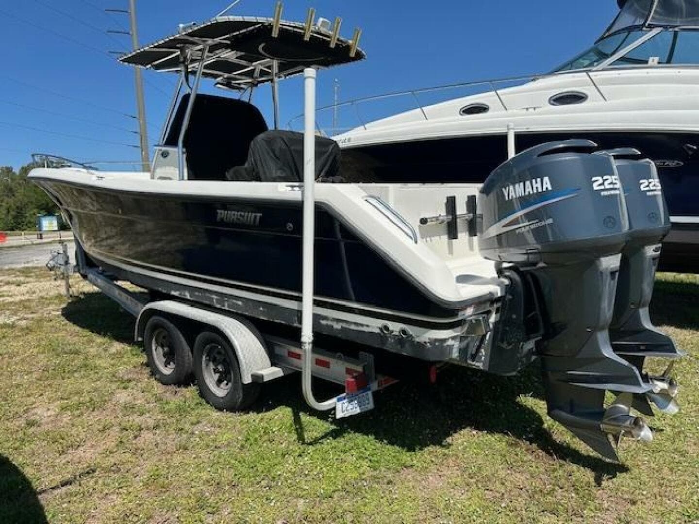 2006 Pursuit — 2006 · 26' · Pre-Owned