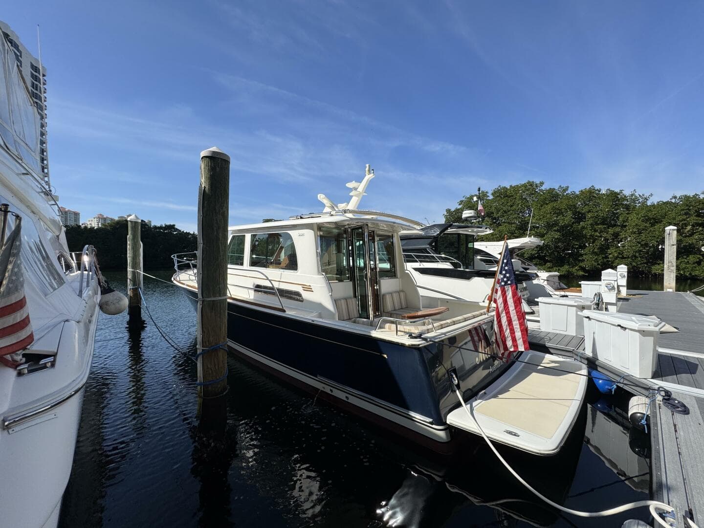 MARINETTE — 2019 · 46' · 2 Cabins · Pre-Owned