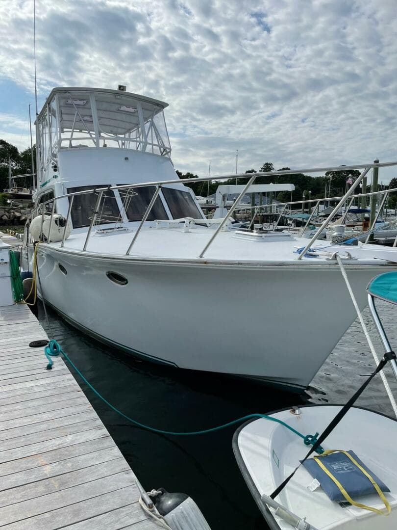 Tradition — 1996 · 48' · Pre-Owned