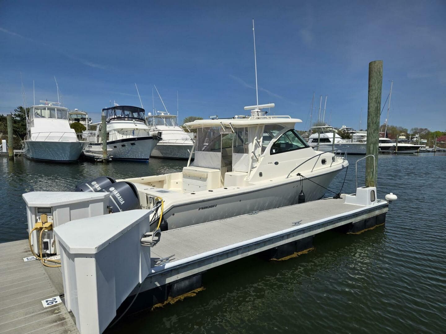 2013 Pursuit 345 Offshore — 2013 · 34' · Pre-Owned