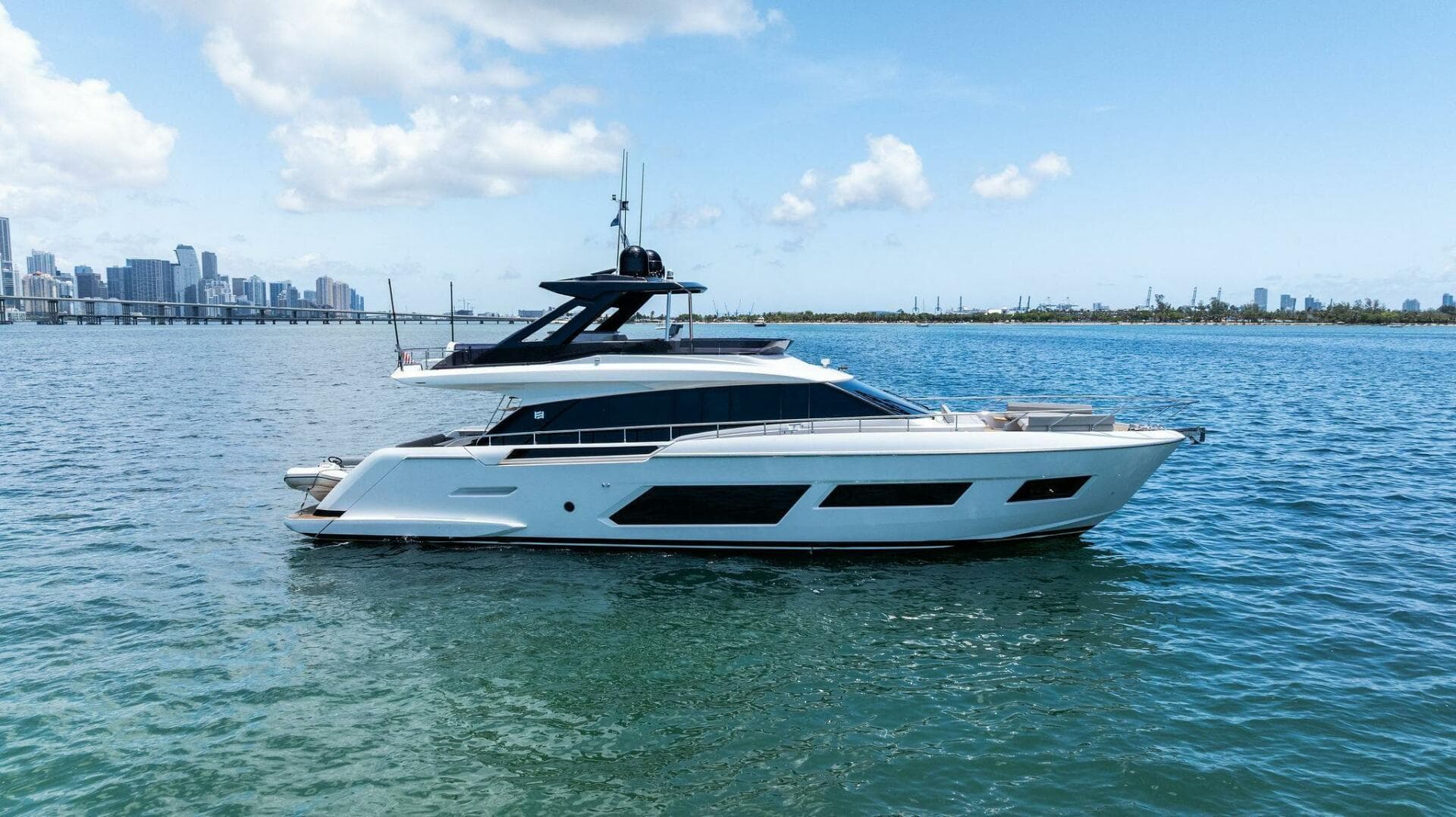 GIULIA — 2023 · 67' · 4 Cabins · Pre-Owned