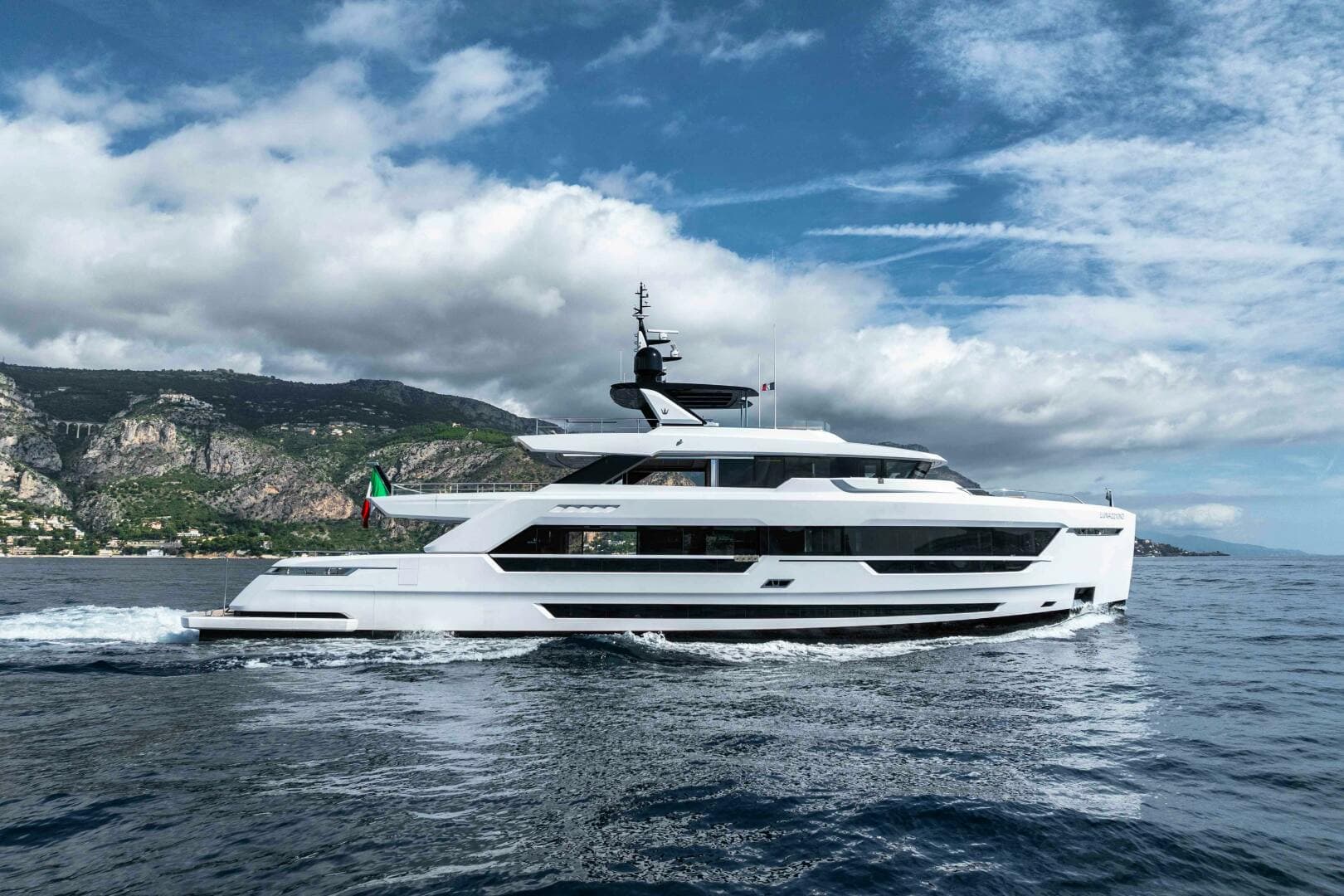 OCEAN KING DUCALE 120 — 2028 · 118' · 5 Cabins · Pre-Owned