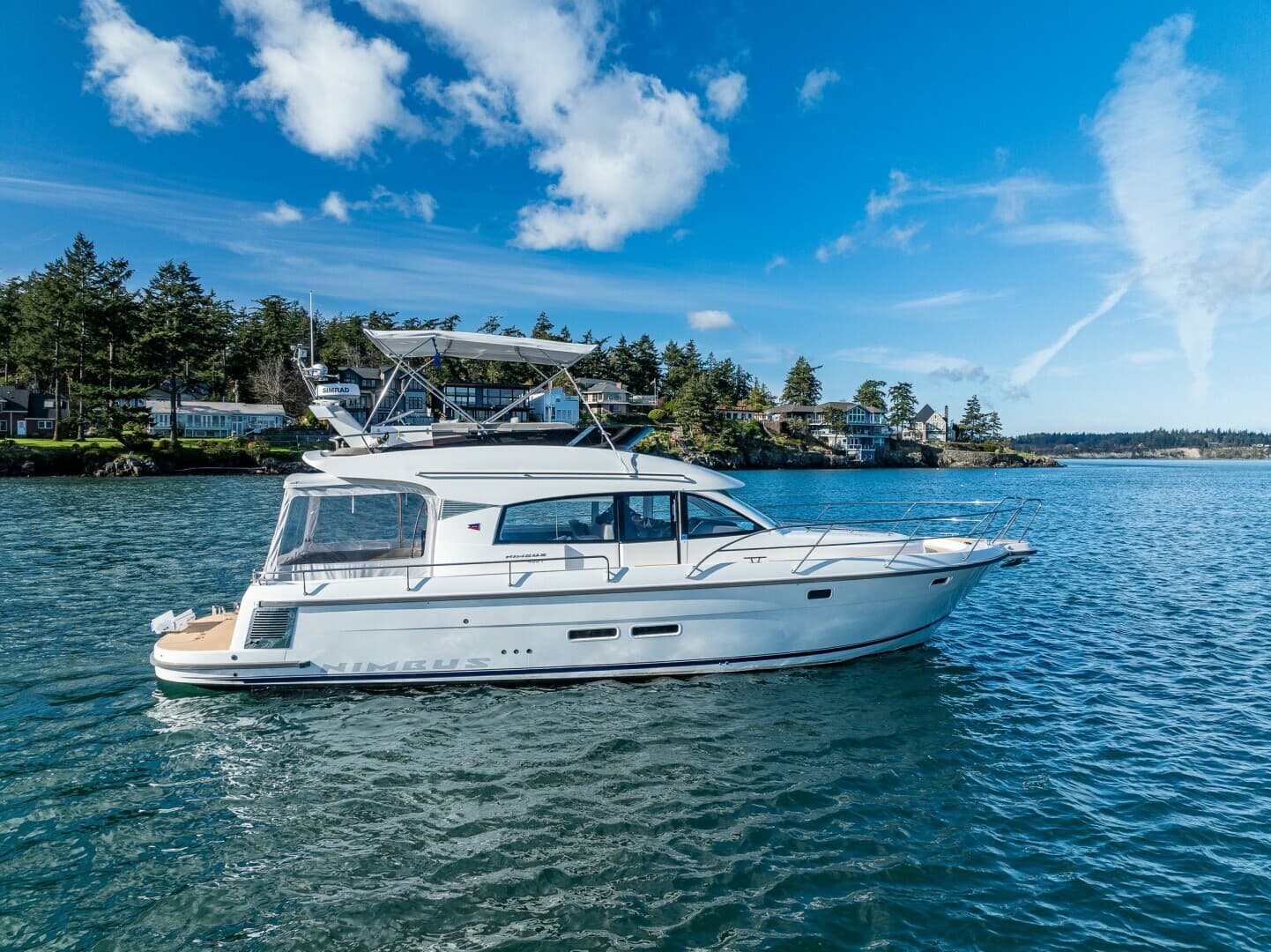 DUET — 2024 · 43' · 3 Cabins · Pre-Owned
