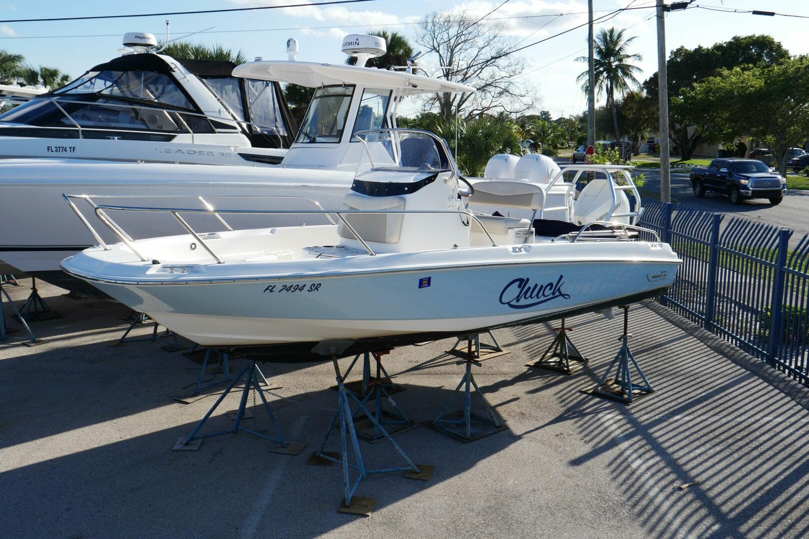 2020 Boston Whaler 210 Dauntless — 2020 · 21' · Pre-Owned