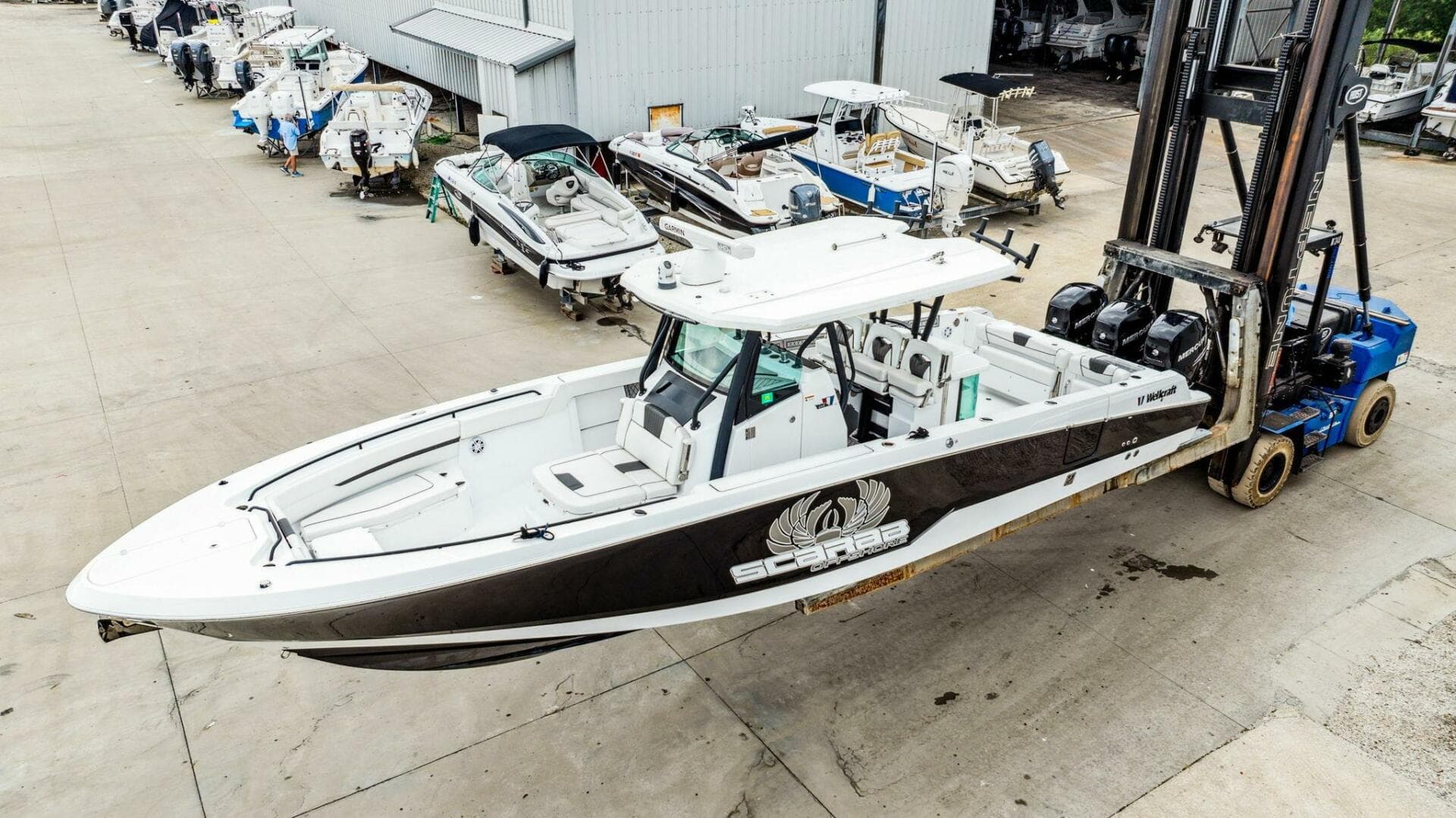 2023 Wellcraft 352 Fisherman Center Console — 2023 · 35' · 1 Cabin · Pre-Owned