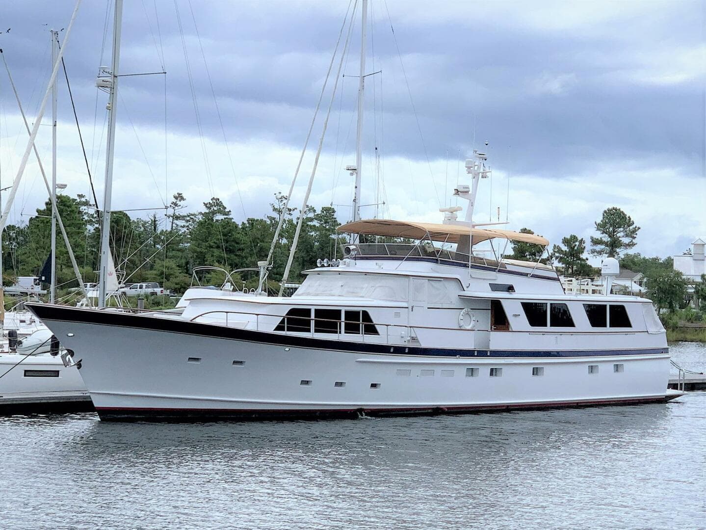 Freedom — 1979 · 86' · 4 Cabins · Pre-Owned