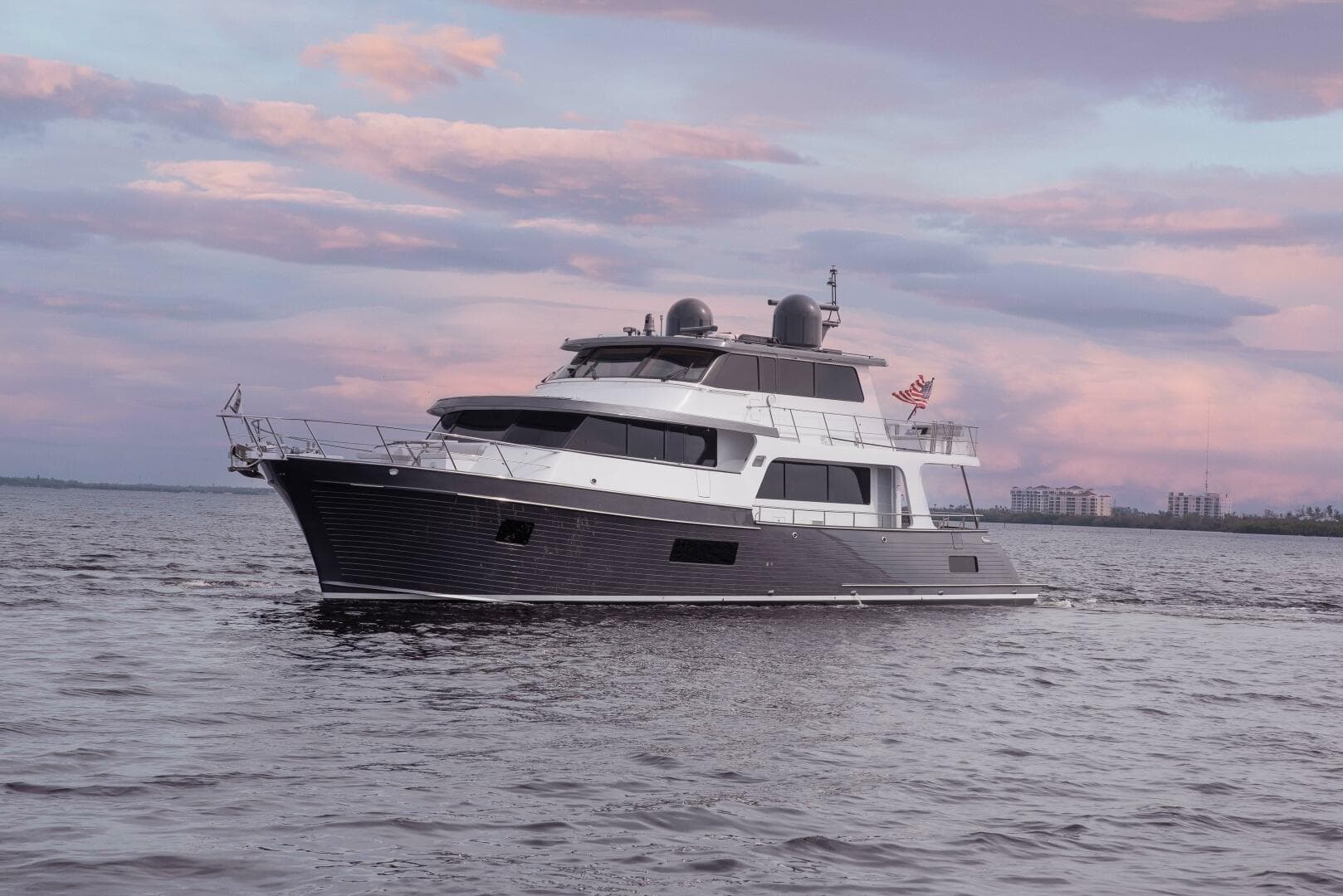 INCORRIGIBLE — 2023 · 82' · 3 Cabins · Pre-Owned