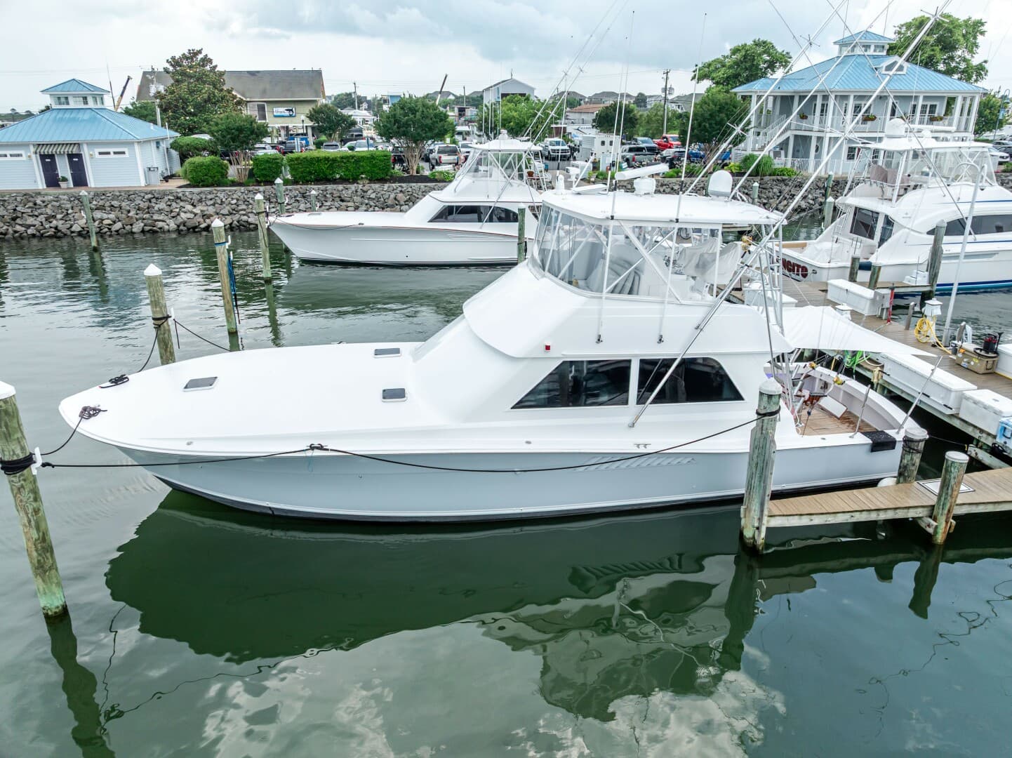 1995 Viking — 1995 · 50' · Pre-Owned