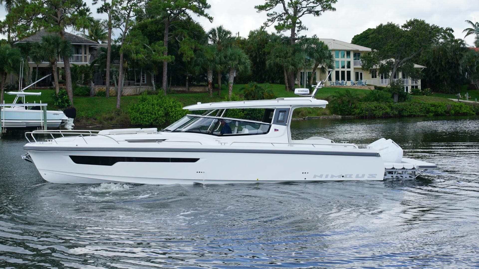 In-Stock 2025 Nimbus W11 60 — 2025 · 40' · New