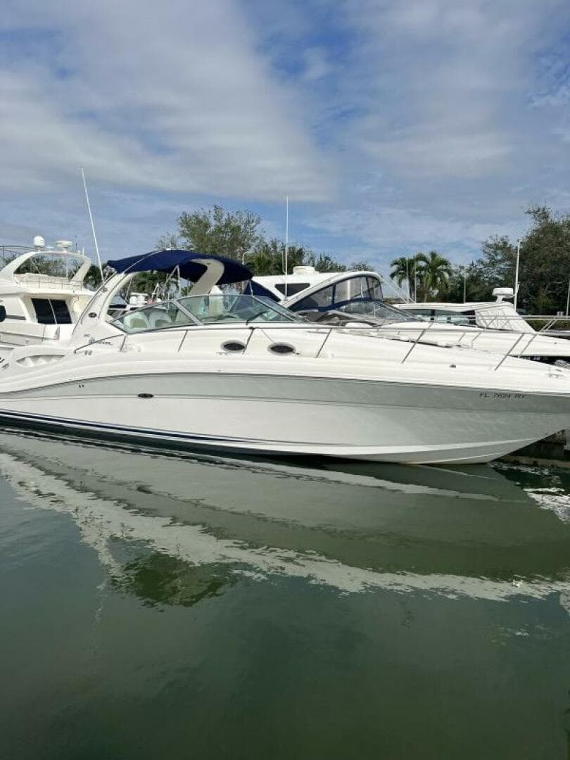 SLAINTE — 2007 · 34' · 1 Cabin · Pre-Owned