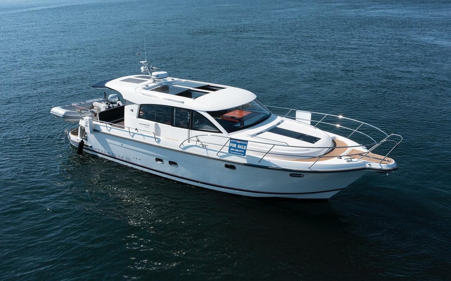 2021 Nimbus 405 Coupe — 2021 · 44' · 3 Cabins · Pre-Owned
