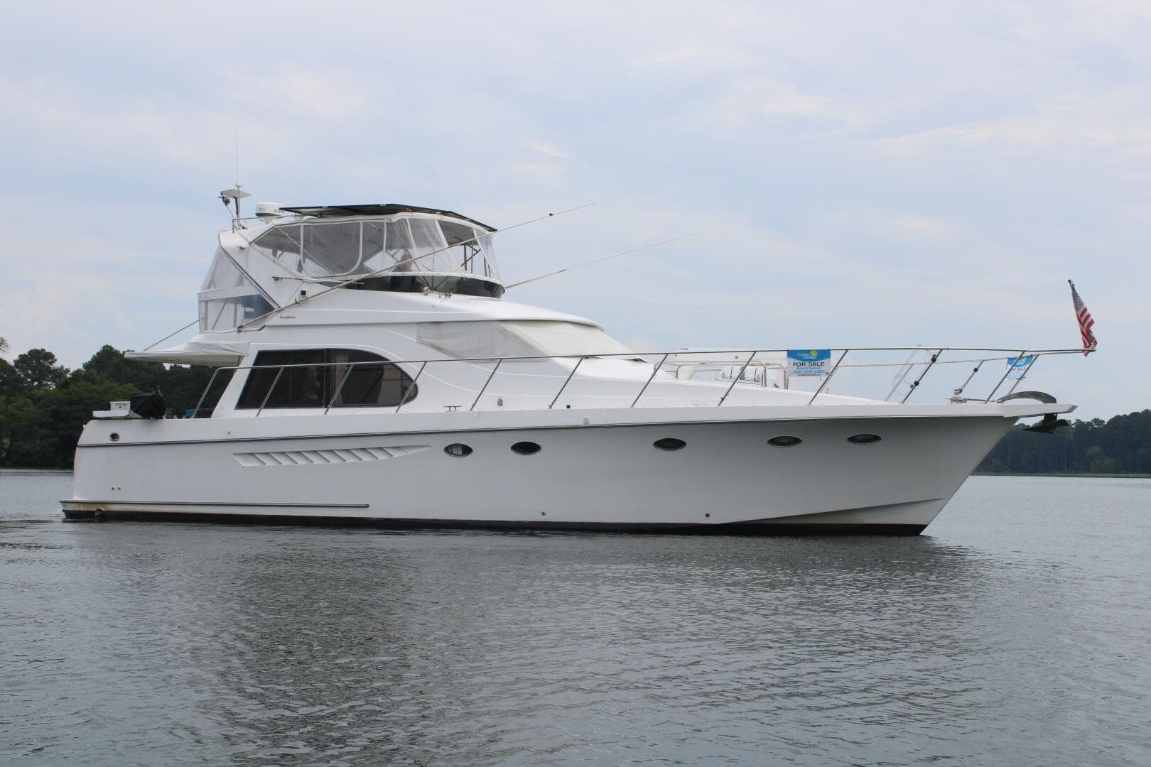 Sozo — 1998 · 54' · 3 Cabins · Pre-Owned
