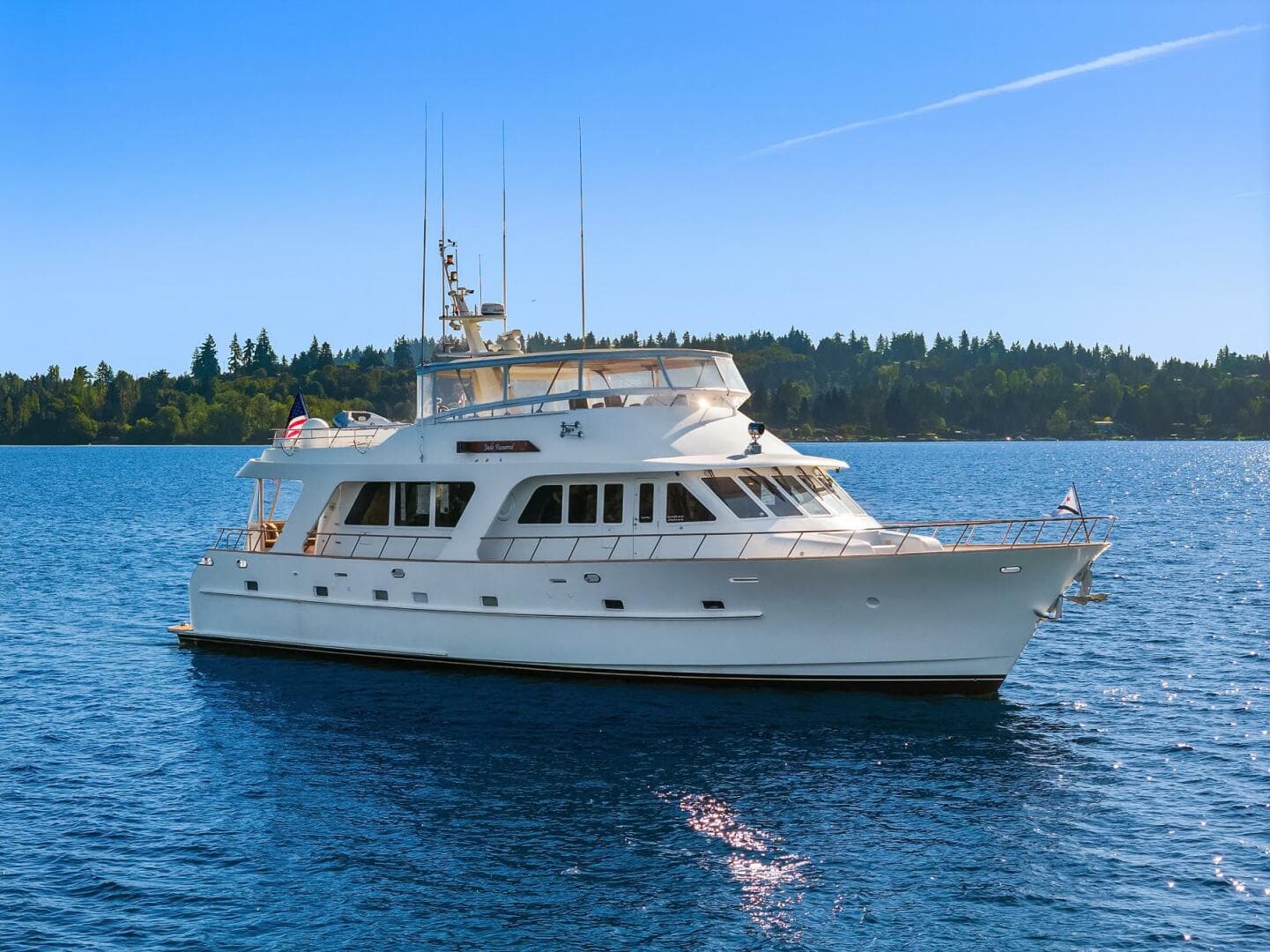 JADE PANAMA — 2001 · 76' · 3 Cabins · Pre-Owned