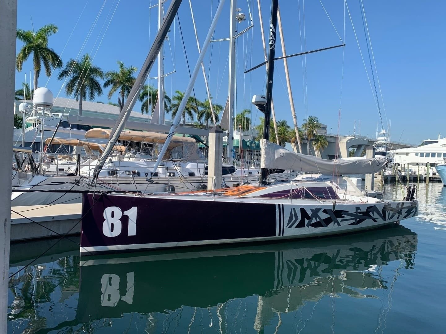 Zed4 — 2009 · 40' · 1 Cabin · Pre-Owned