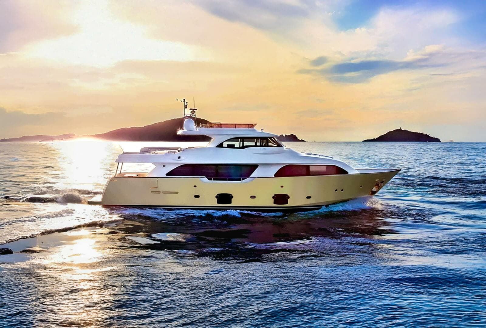 GIADA — 2013 · 85' · 4 Cabins · Pre-Owned